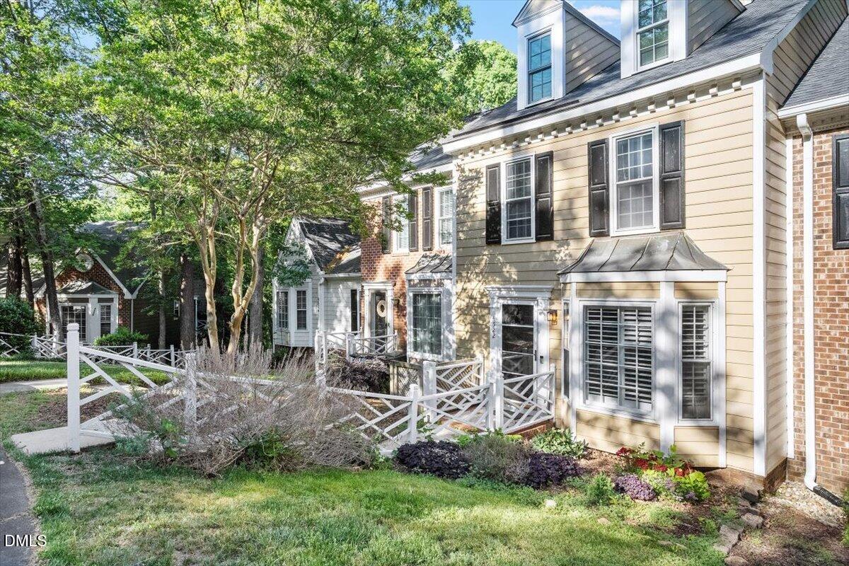 4522 Hamptonshire Drive