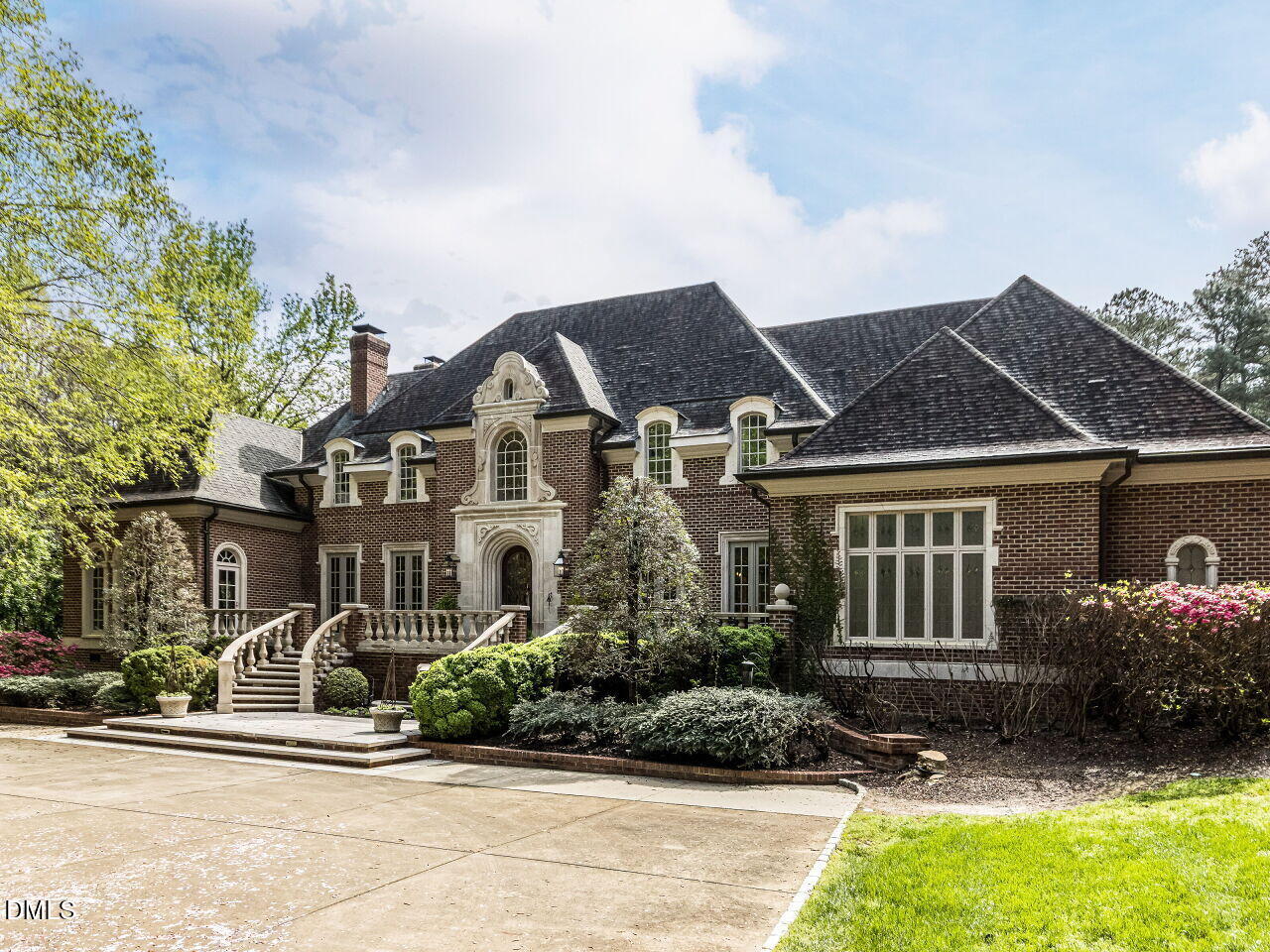 5420 Deer Forest Trail