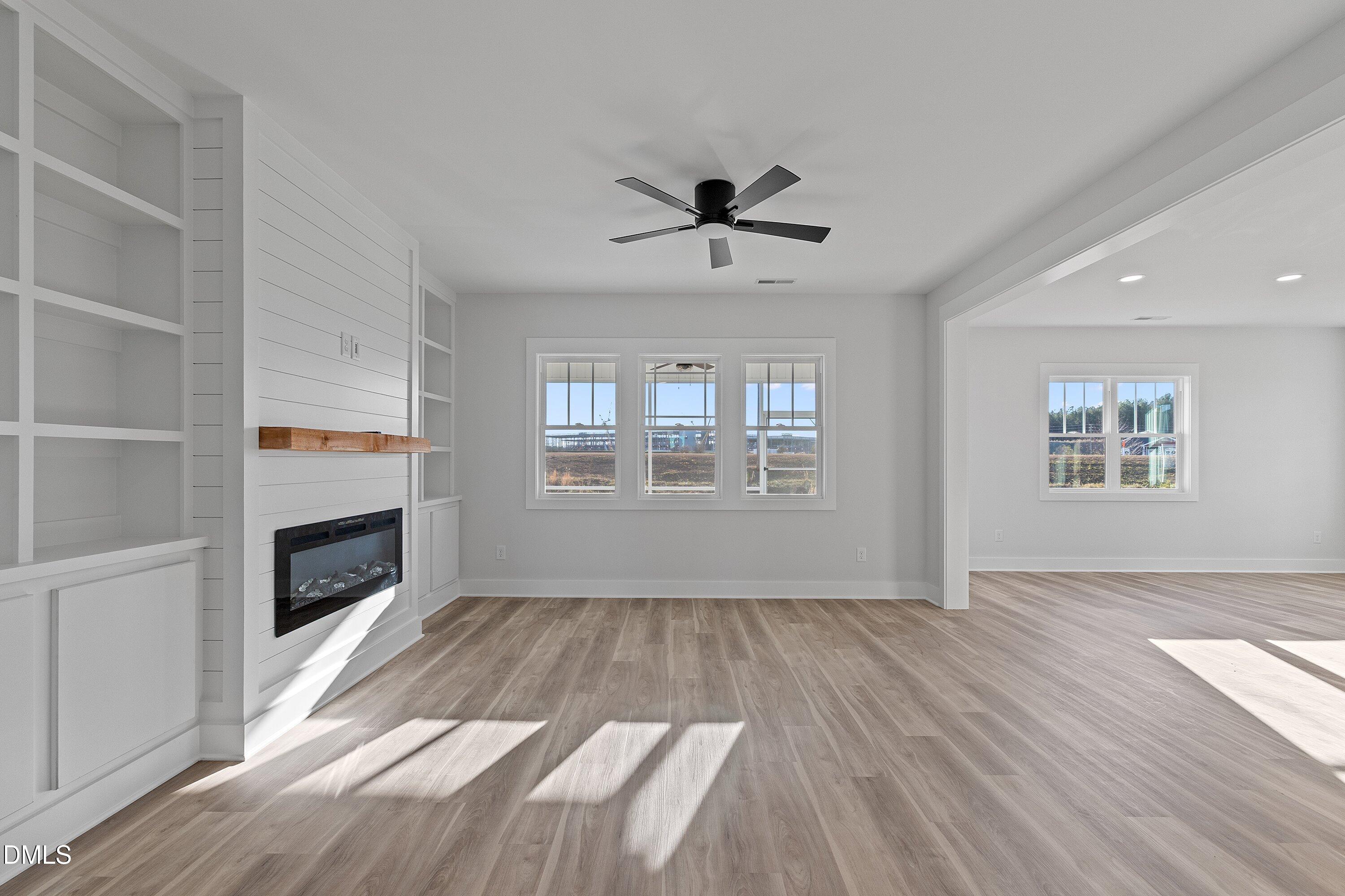 4400 Fairhaven Drive W