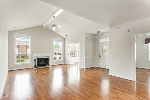Townhouse in Raleigh NC 4613 Thorn Leaf Court 6.jpg