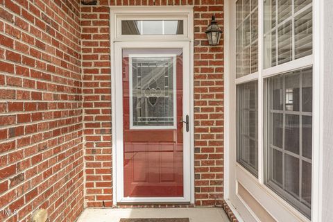 Townhouse in Raleigh NC 4613 Thorn Leaf Court 5.jpg