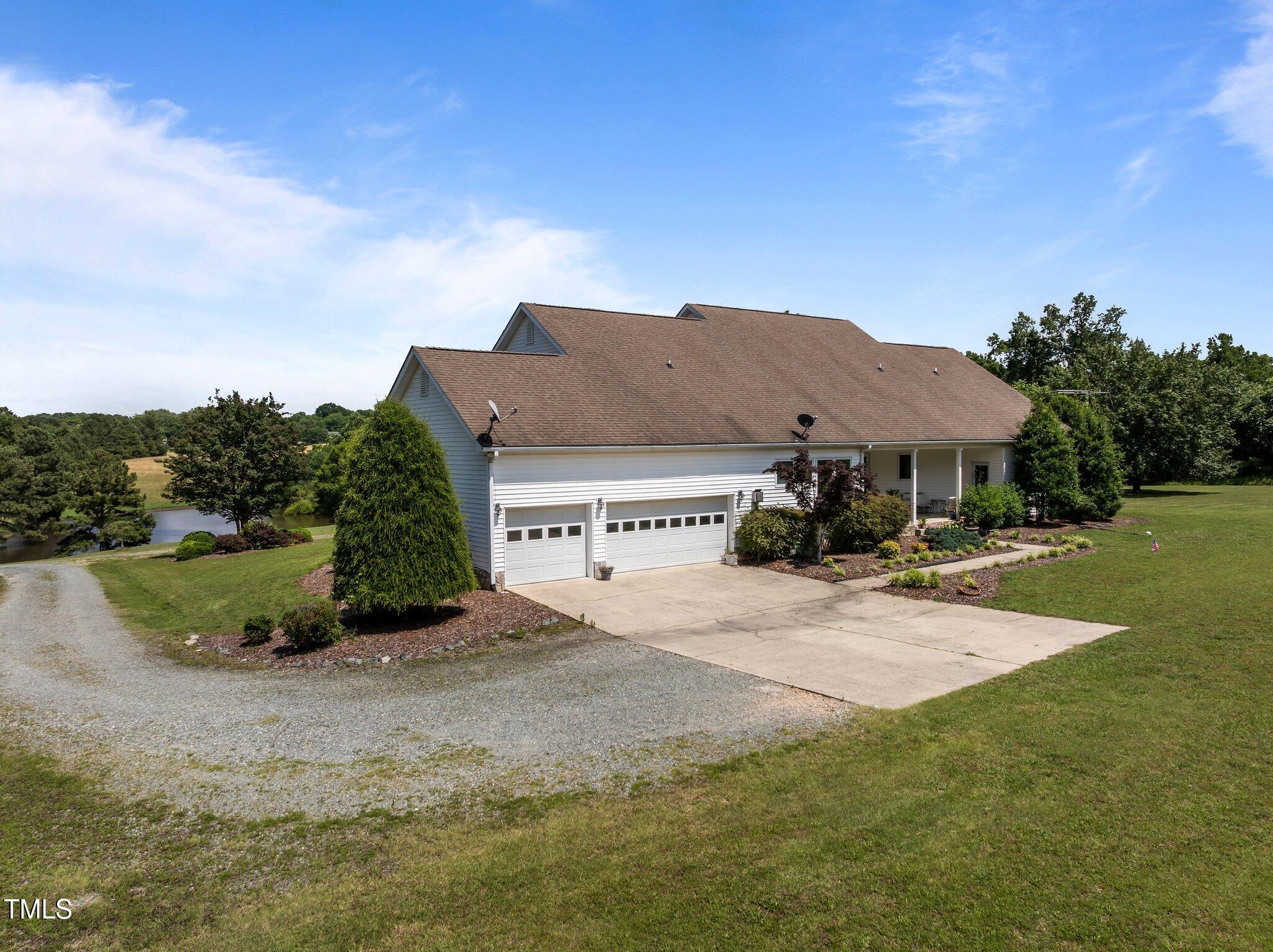 2637 S North Carolina 87