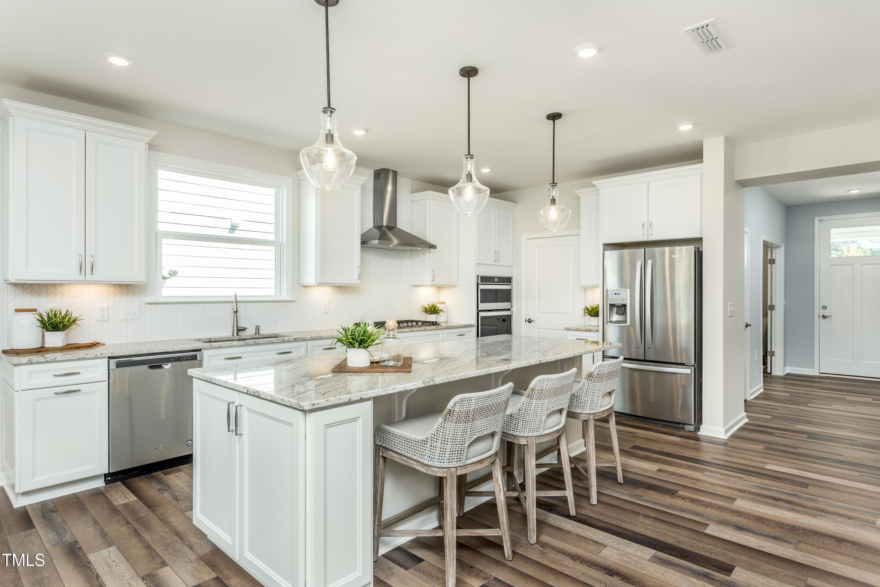 2425 Forsythia Trail