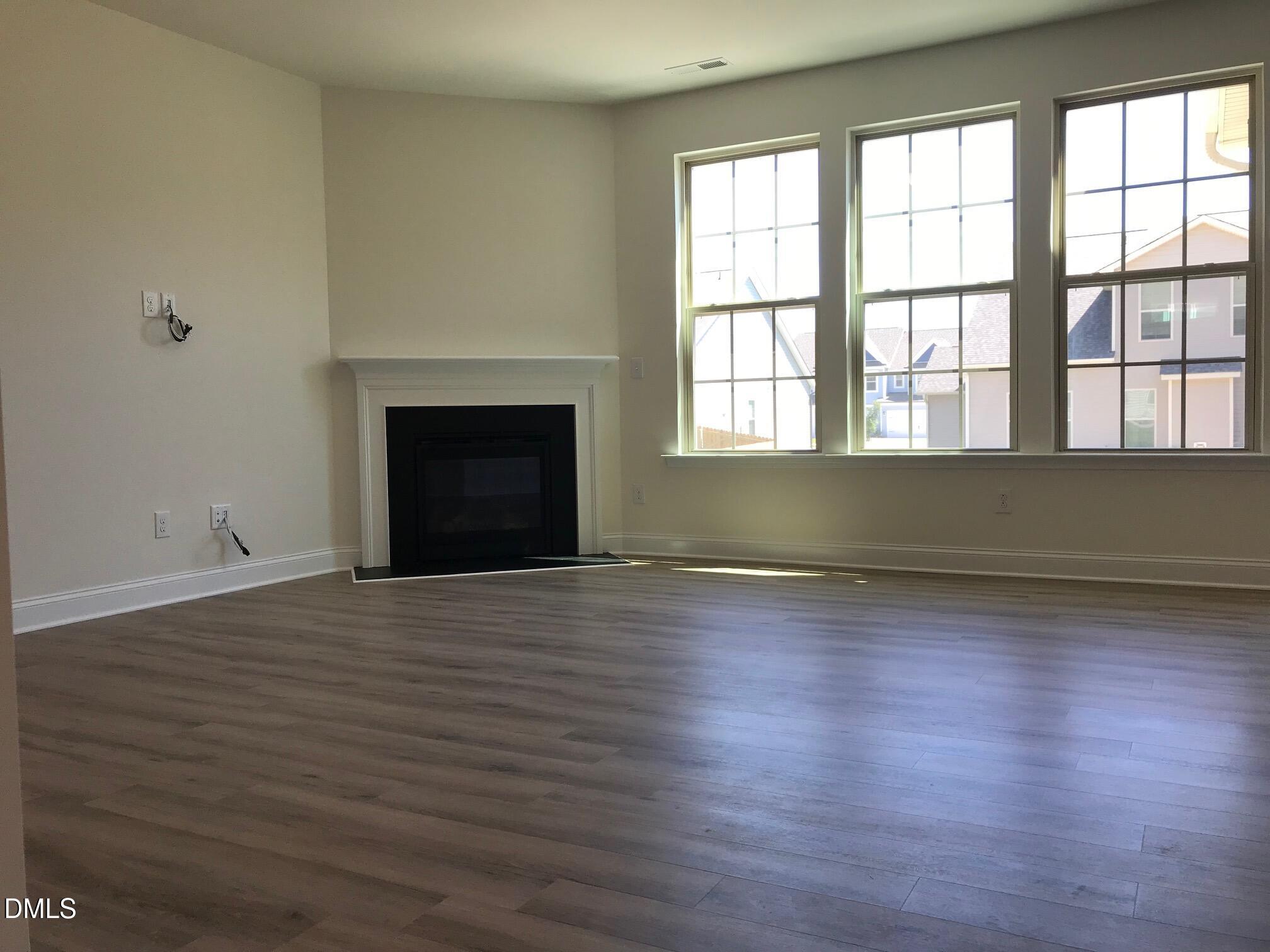 2425 Havenfaire Lane