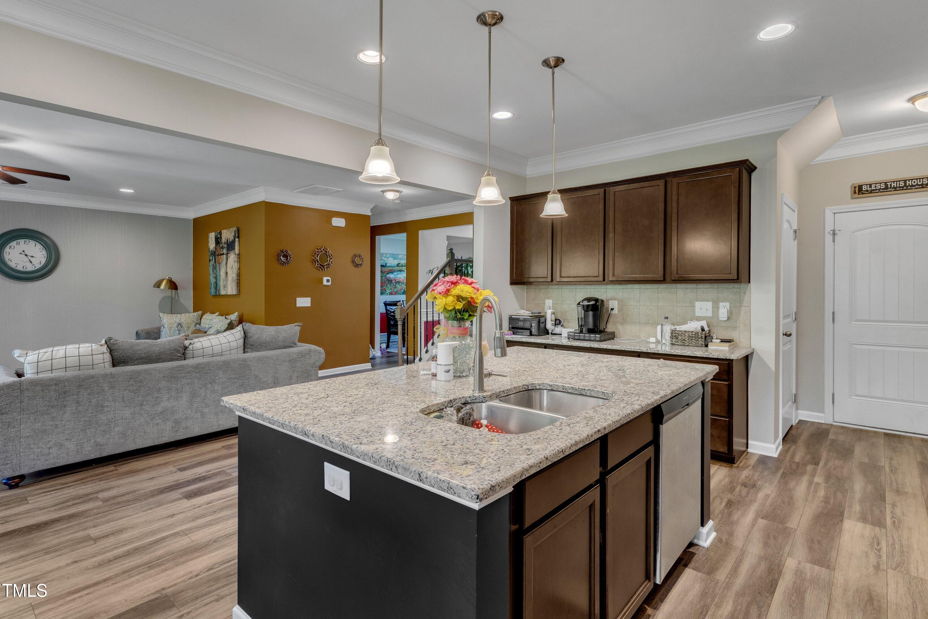 106 Neuse Bluff Circle