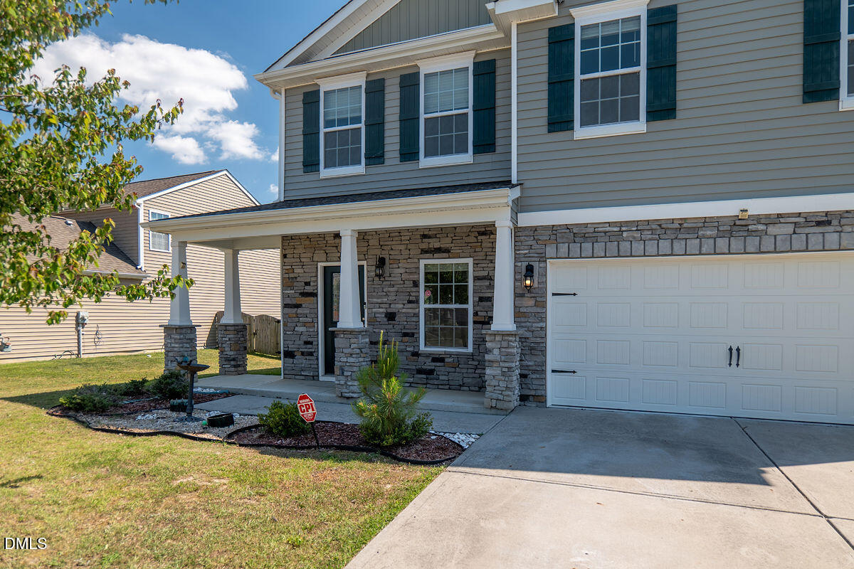 1237 Hawks Perch Way