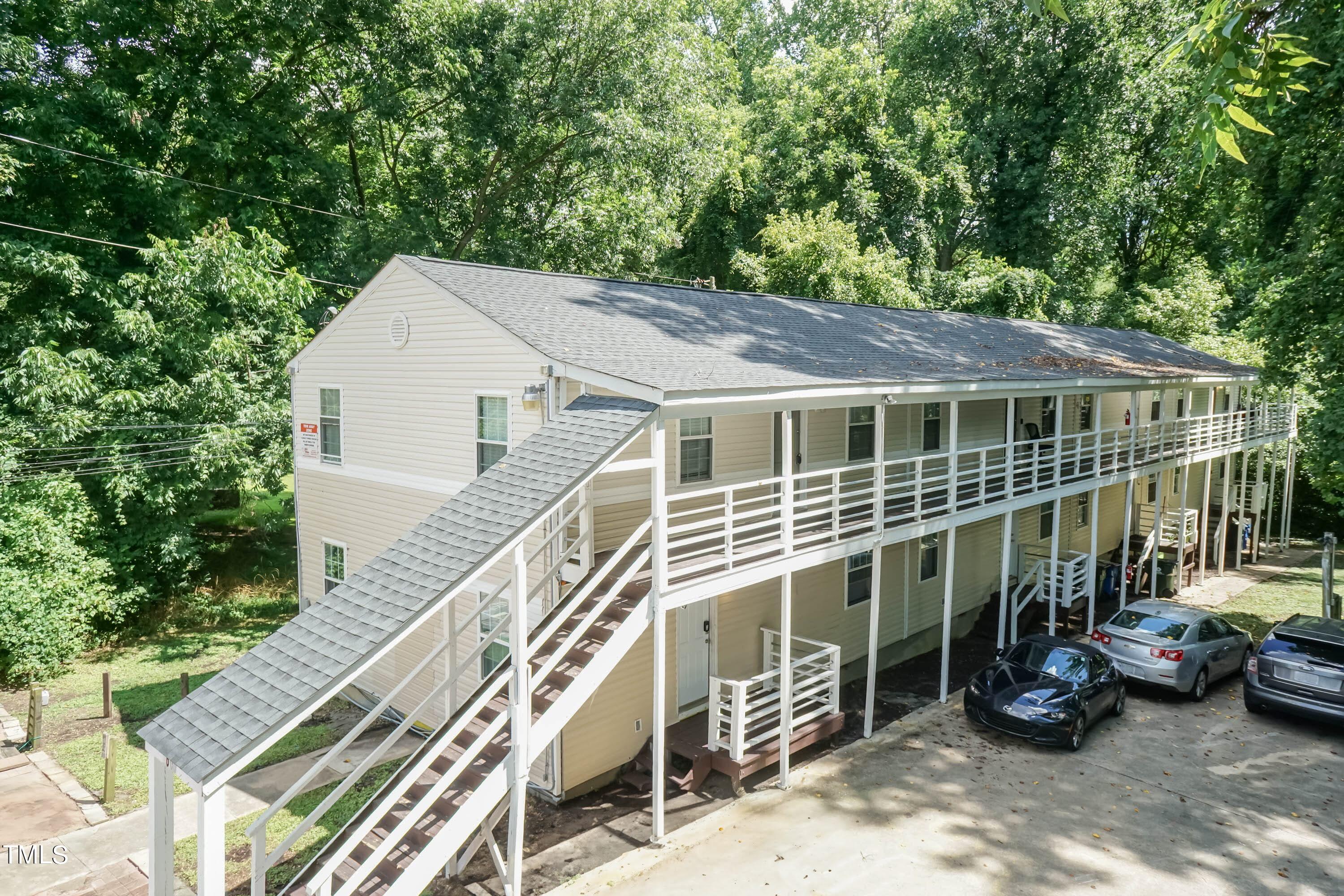 1600 Poole Road