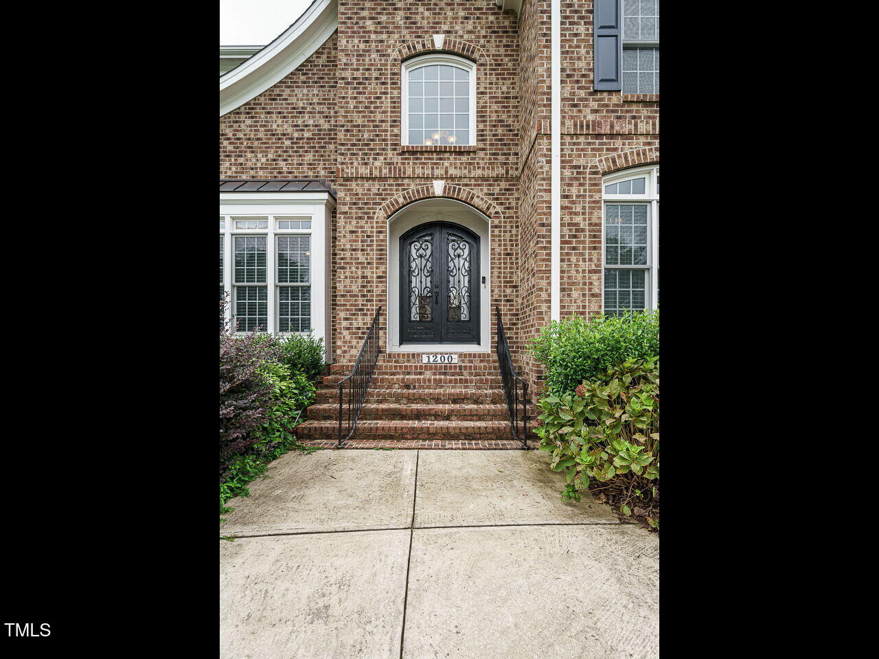1200 Litchborough Way