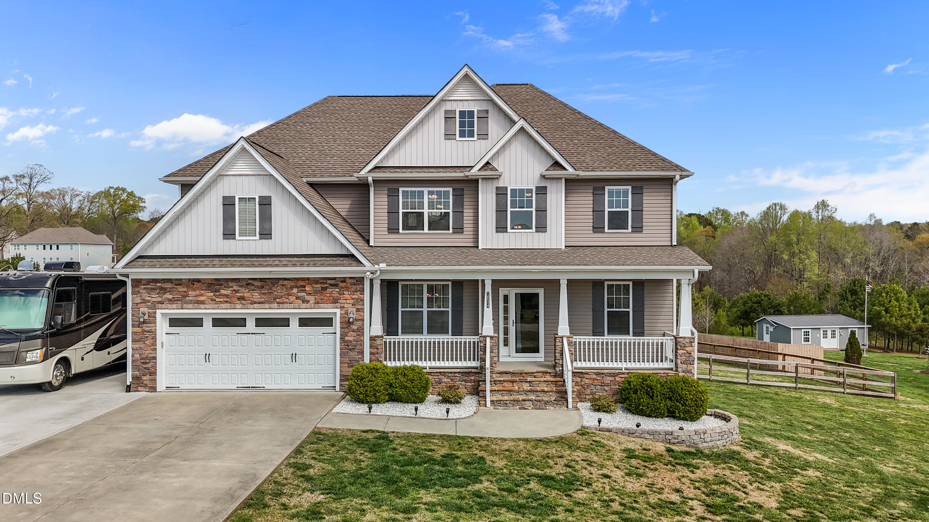 1034 Butterfly Circle