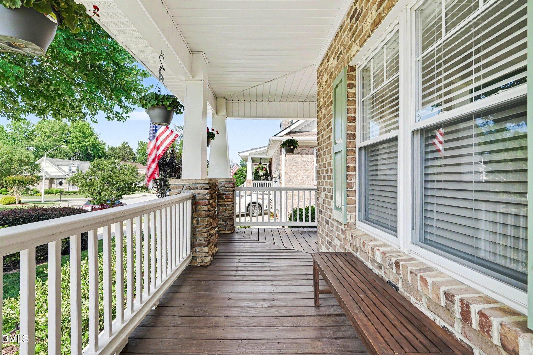 812 Canyoncreek Lane