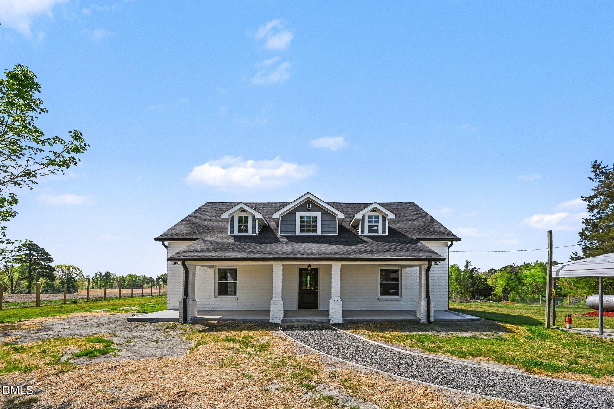 1325 Charlie Carr Road