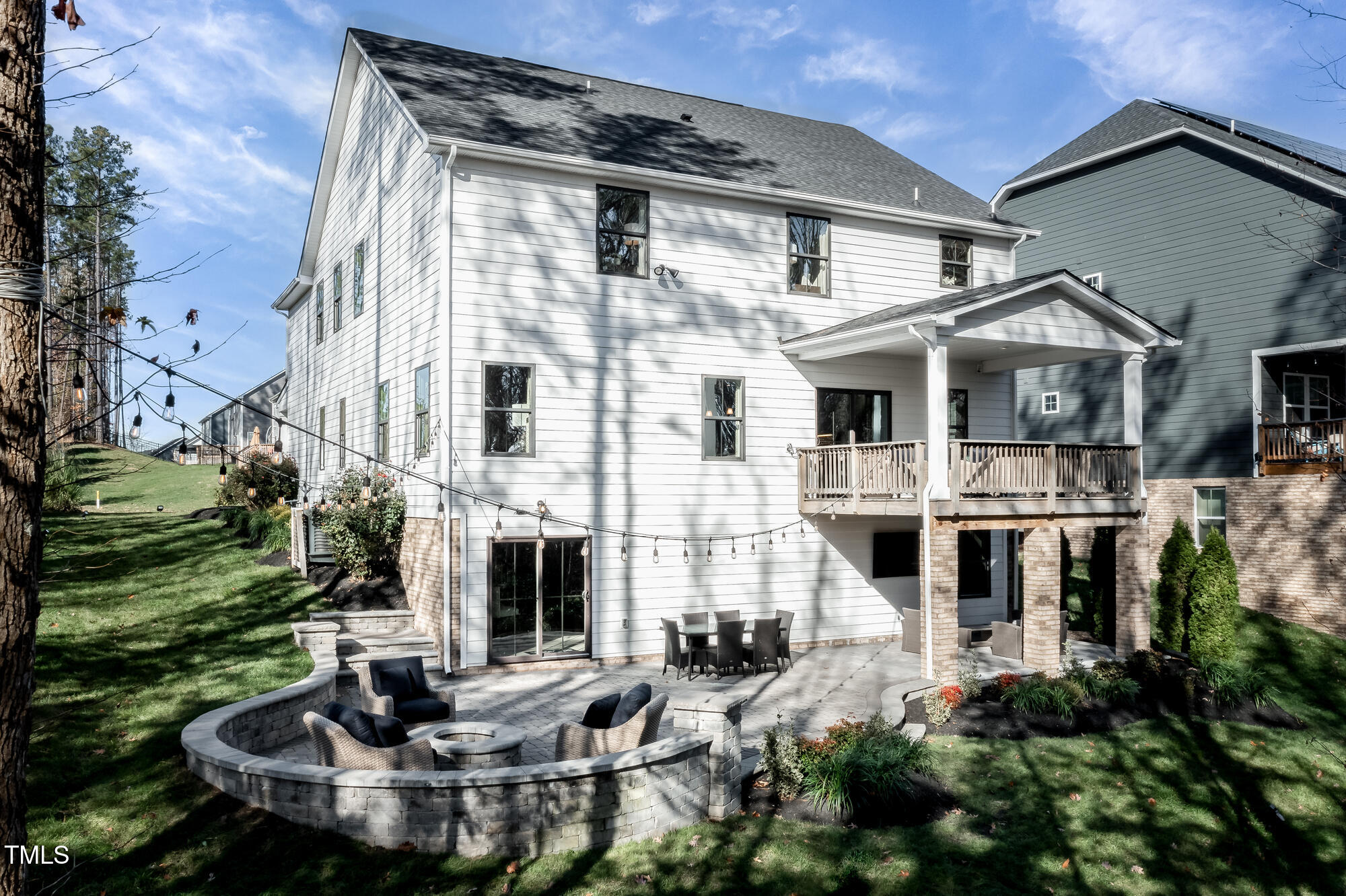 817 Walker Ridge Way