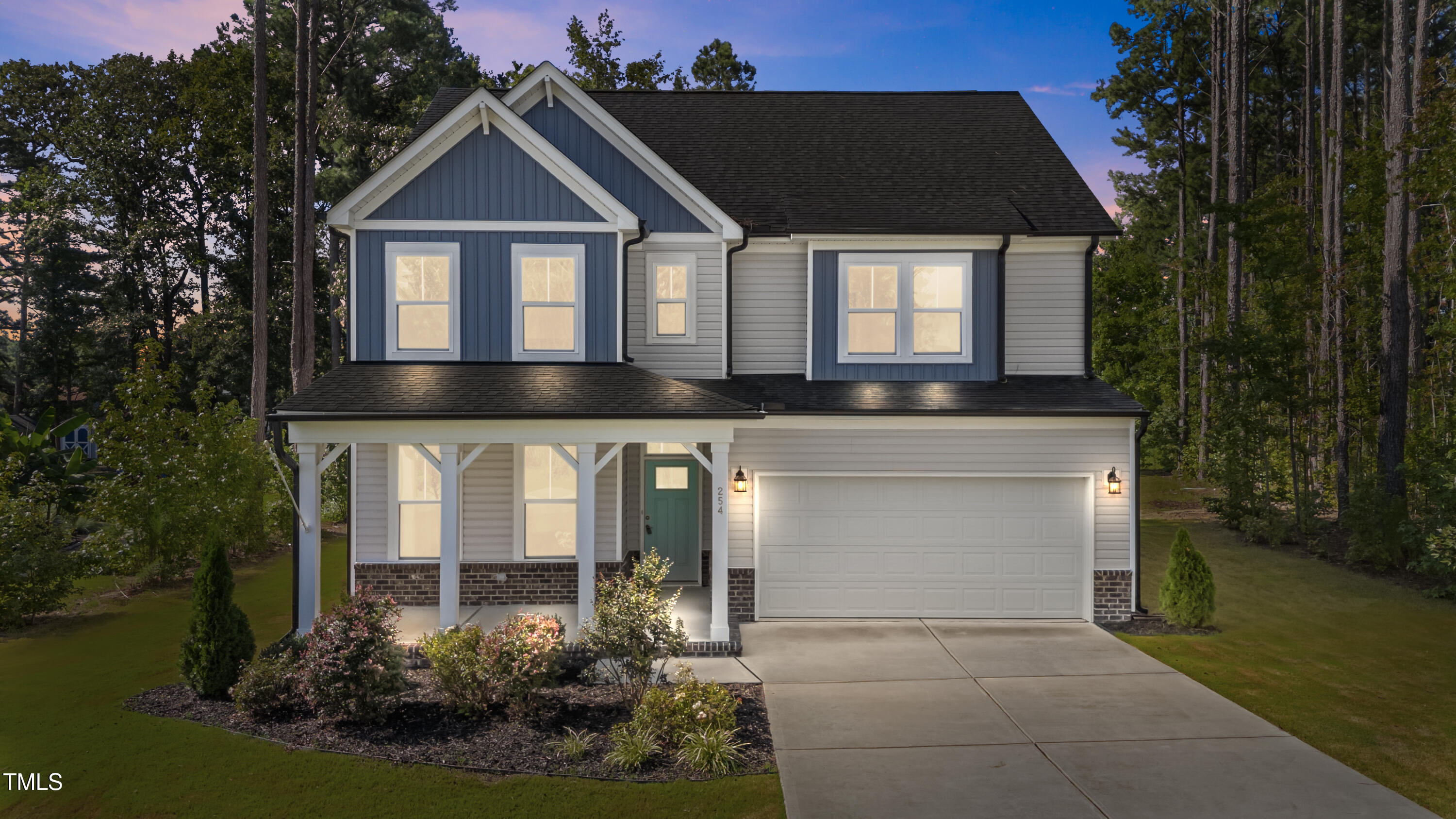 254 W Odell Lane