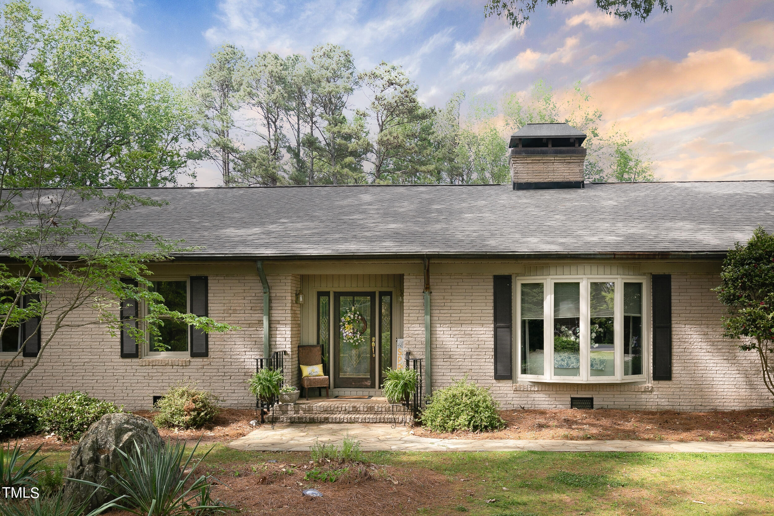 11 Pine Forest Drive