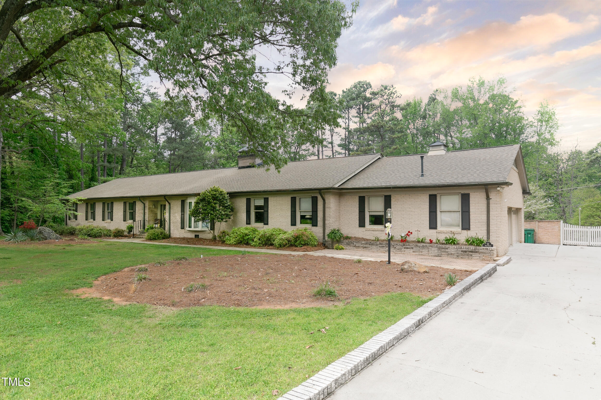 11 Pine Forest Drive