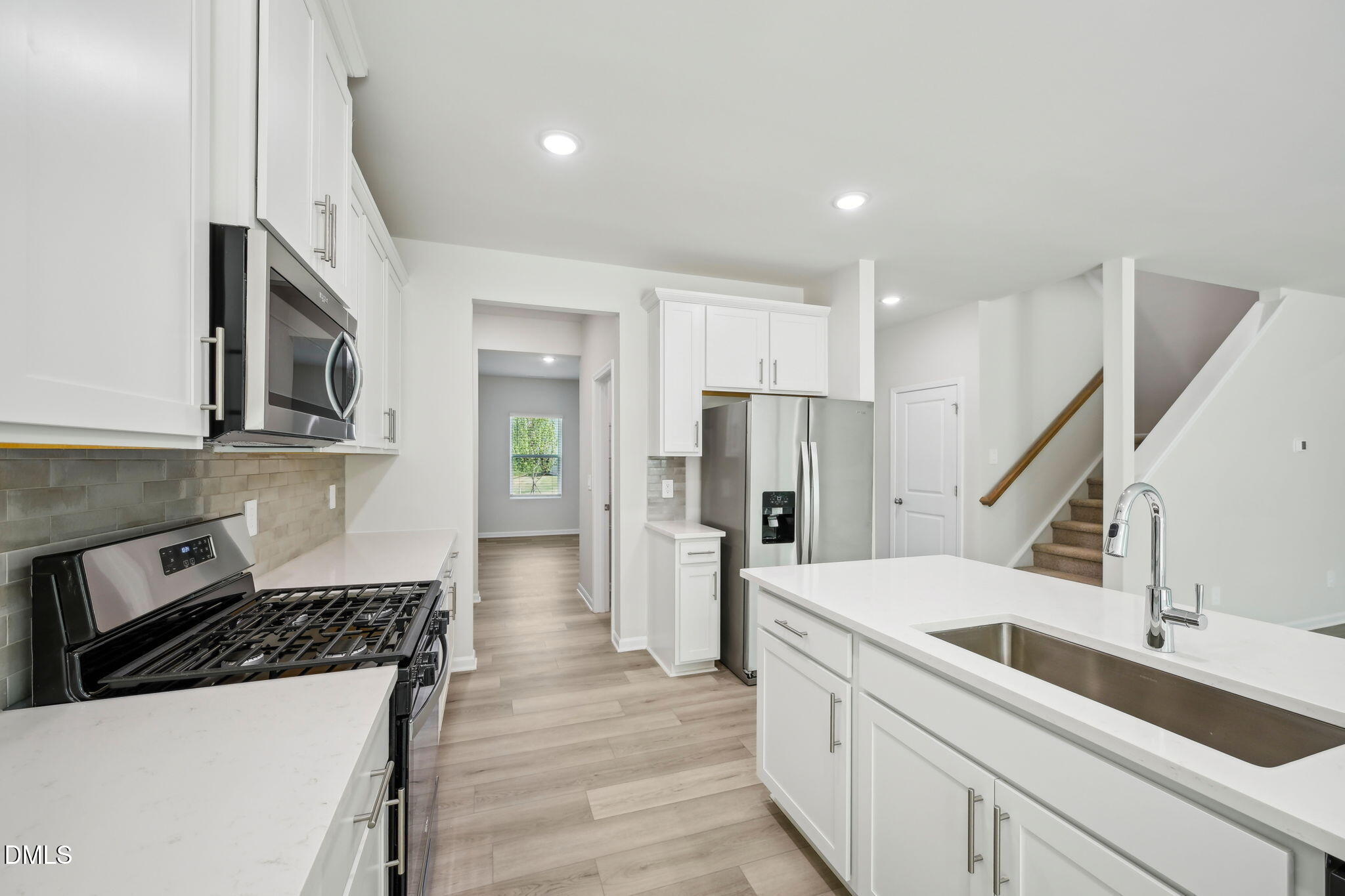 590 White Birch Lane