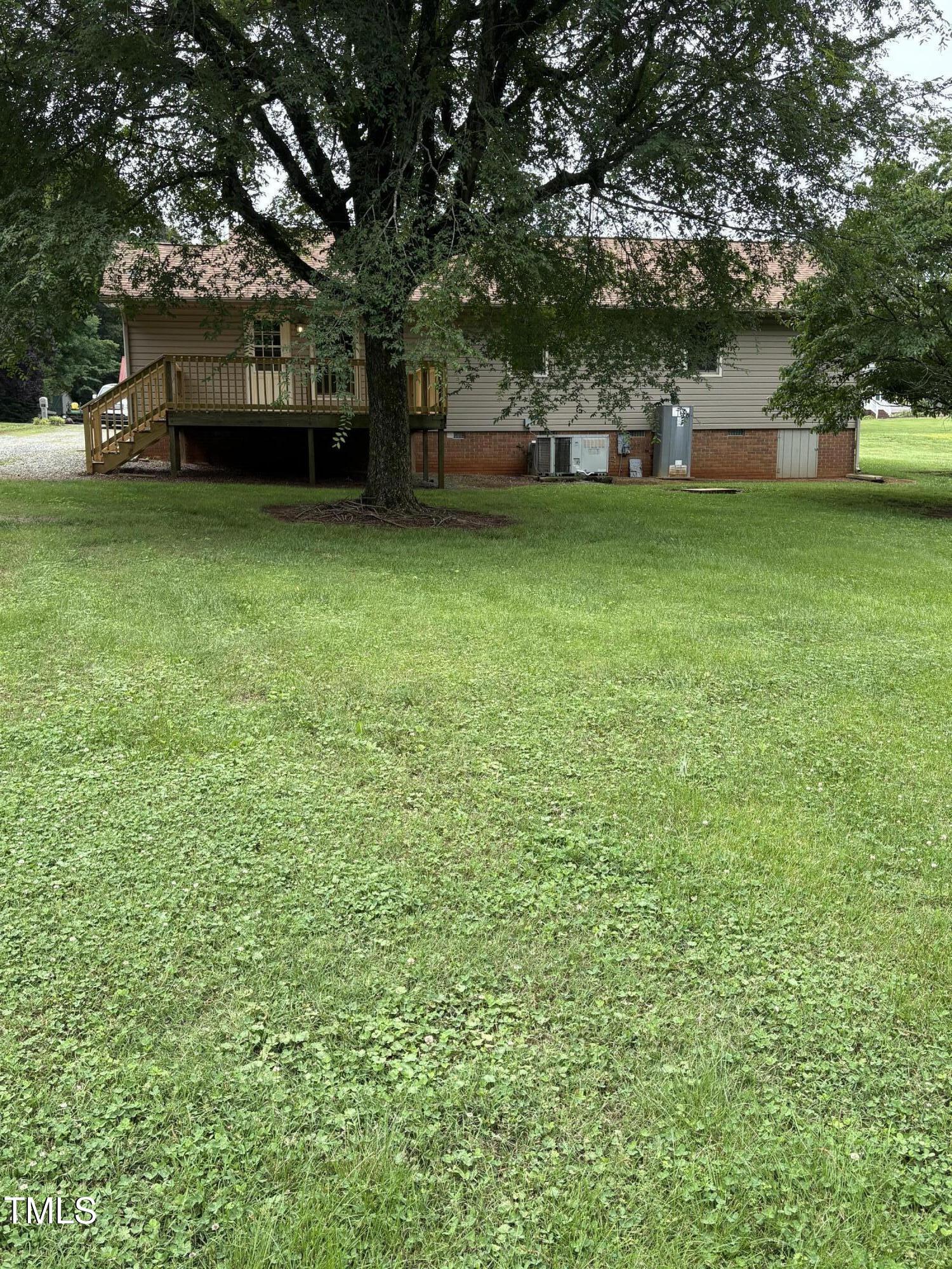 1942 Brier Lane