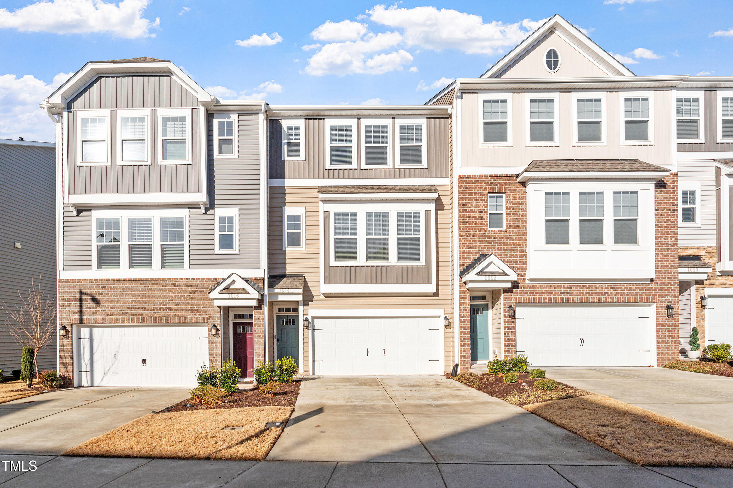 1014 Falling Rock Place