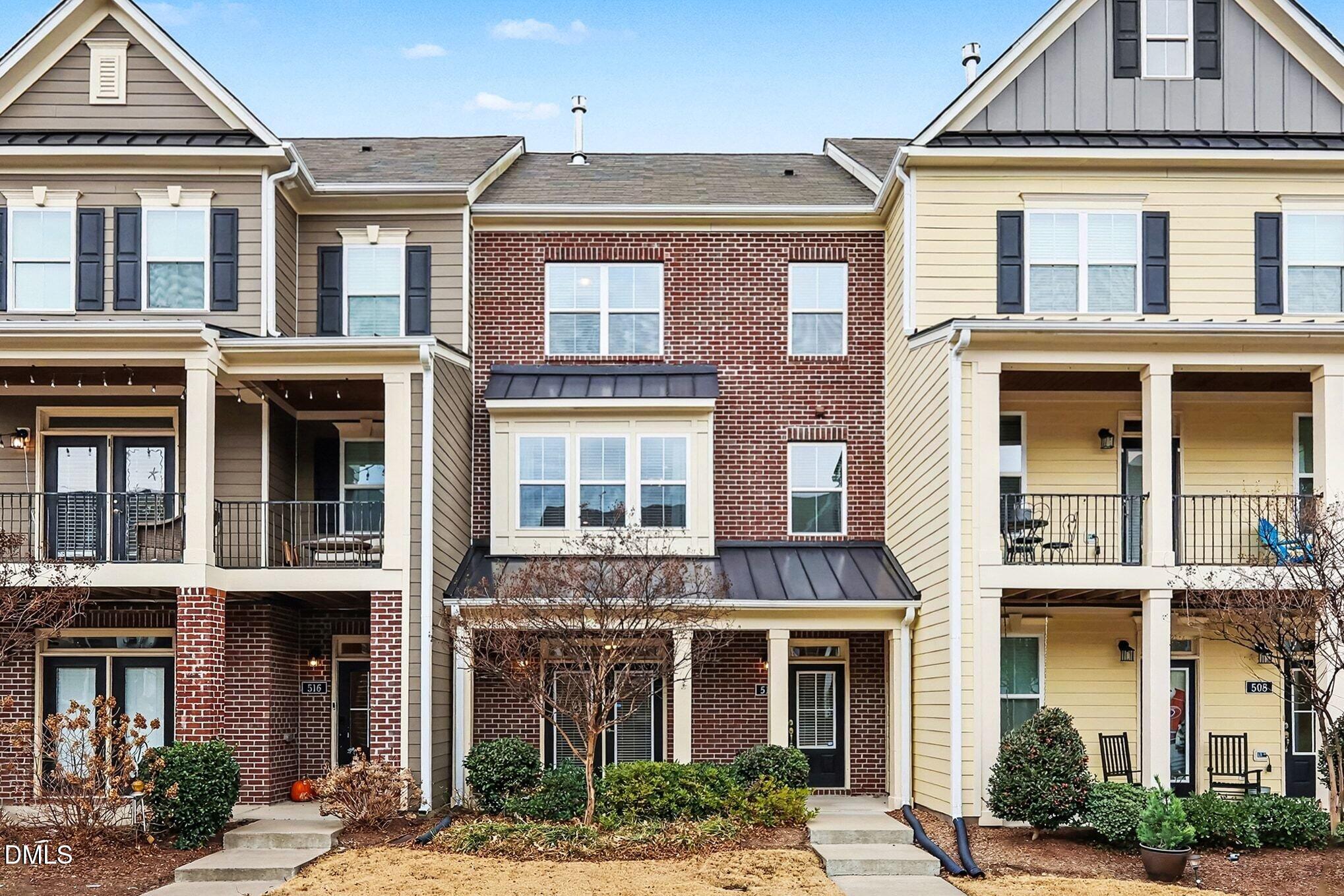 512 Austin View Boulevard