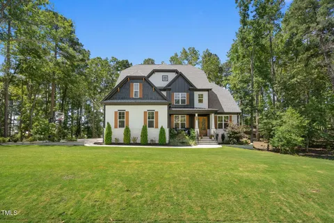 MLS: 10088916