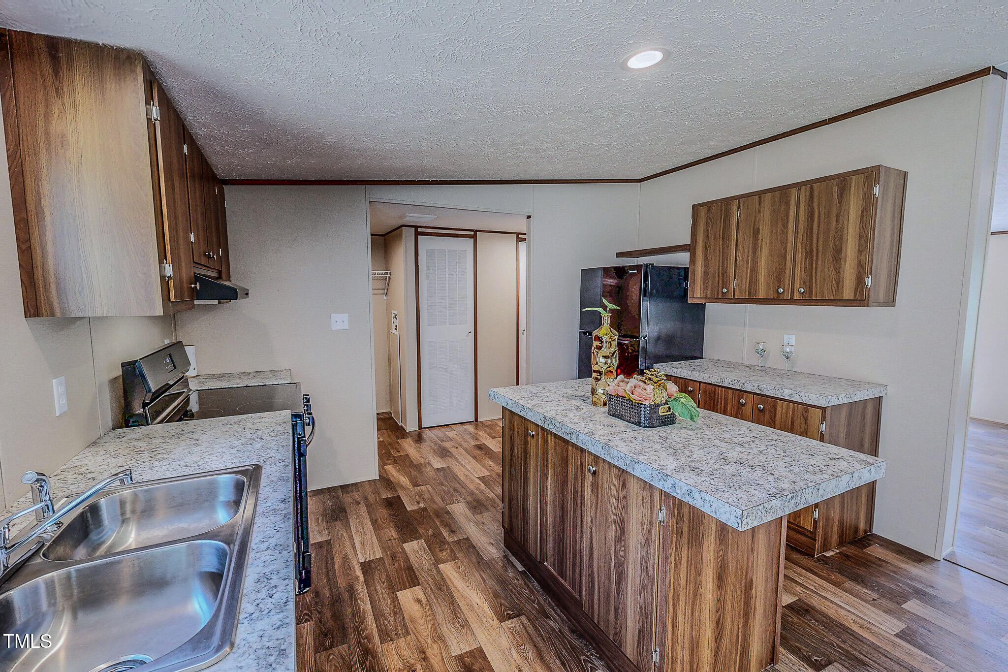 1326 Stephens Drive