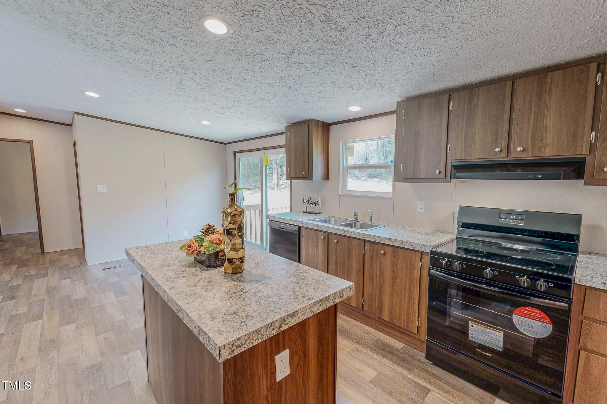1326 Stephens Drive