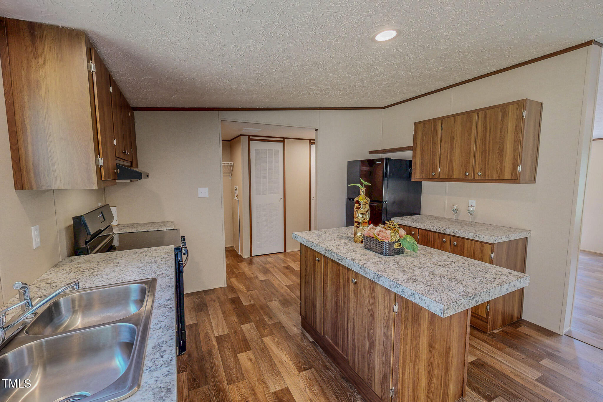 1326 Stephens Drive