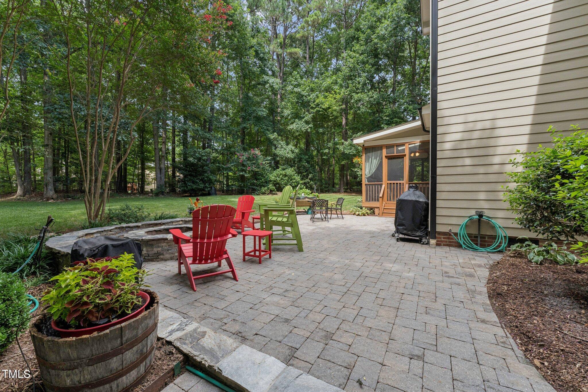 4005 Crescent Ridge Drive