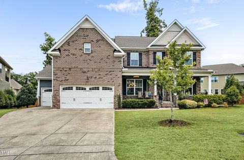 2100 Della Court Apex NC 27502
