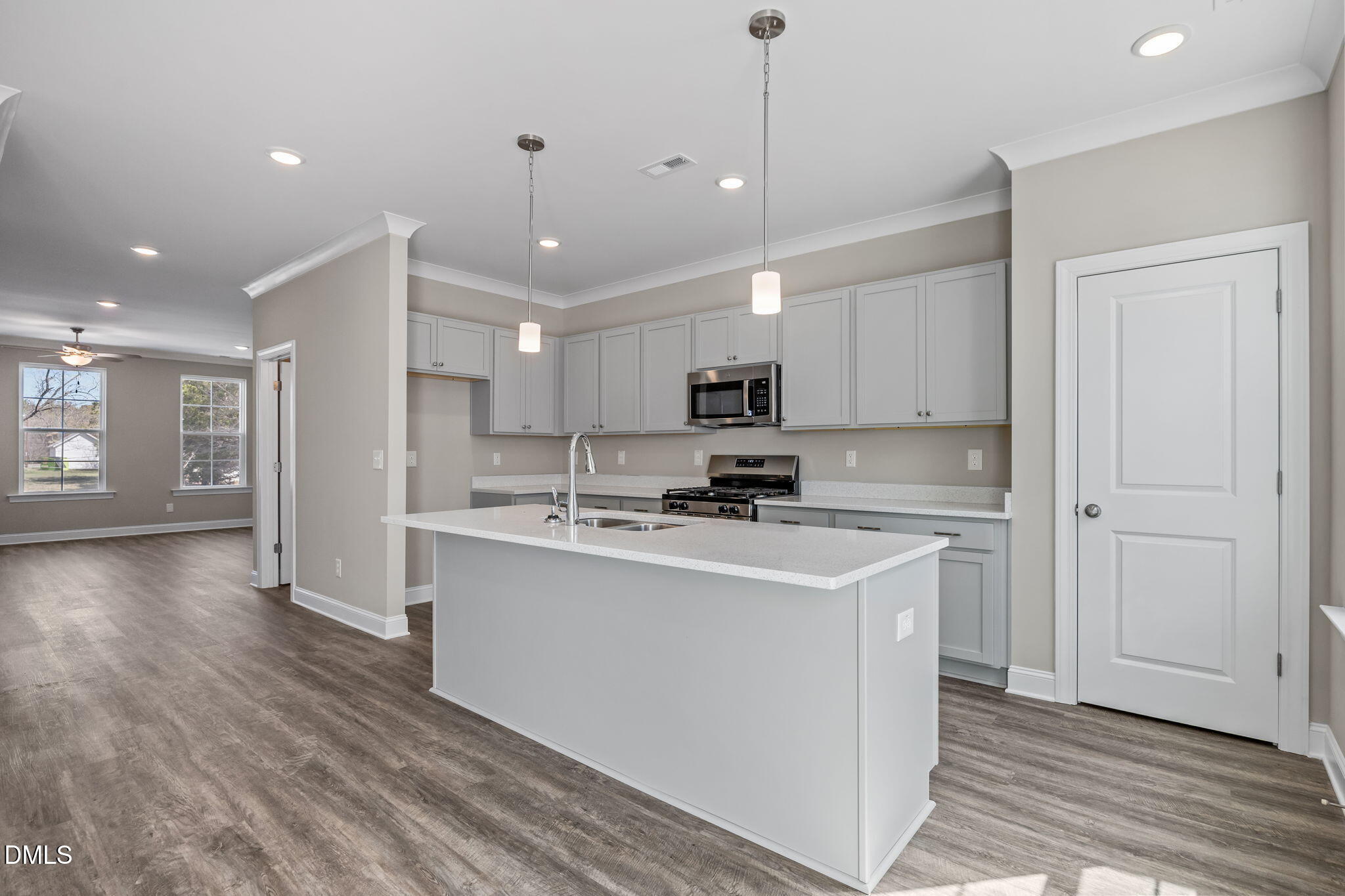 329 Parker Street 19