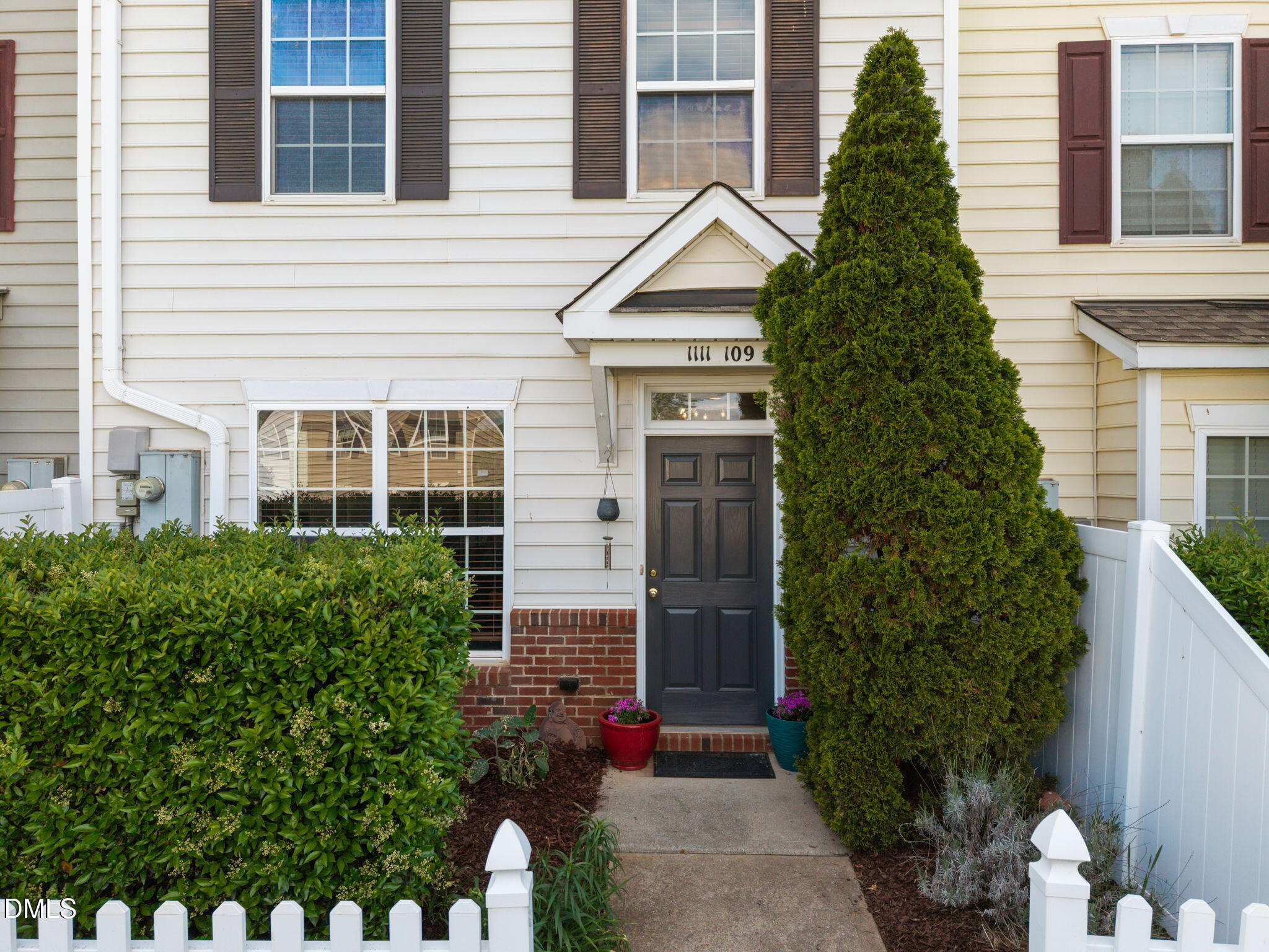 1111 Consortium Drive 109