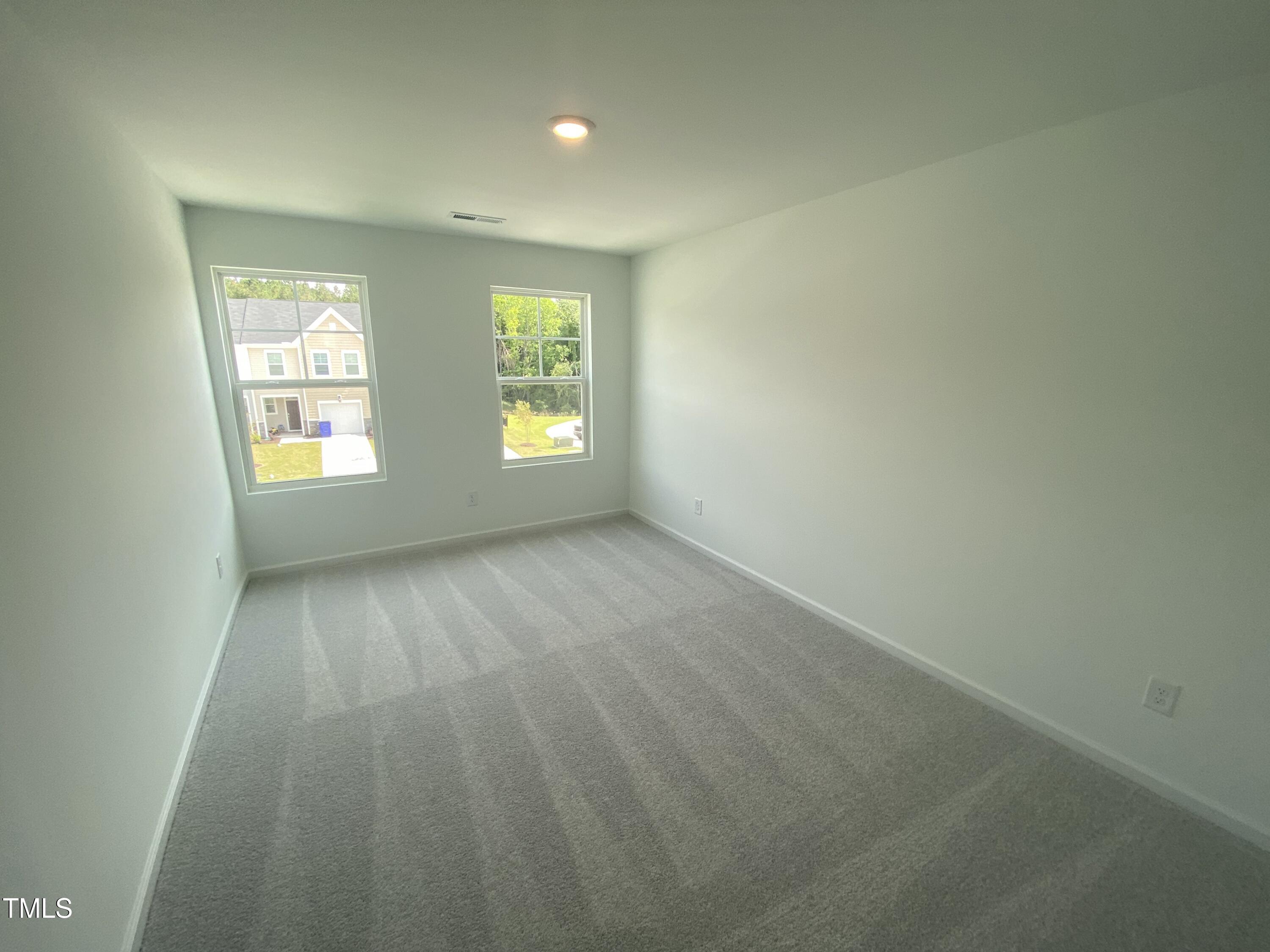 369 Thompson Overlook Way