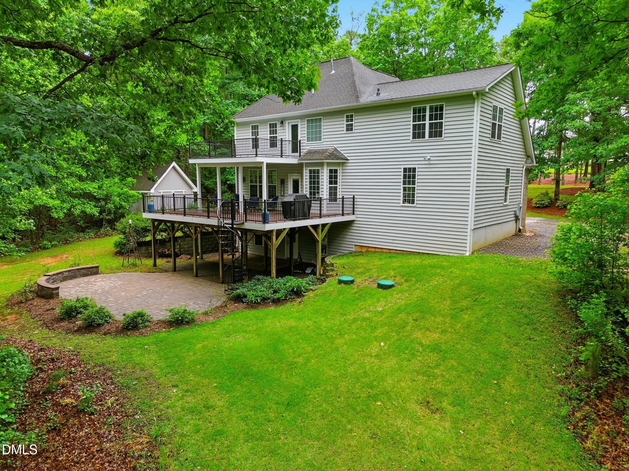 5008 Parkmore Drive