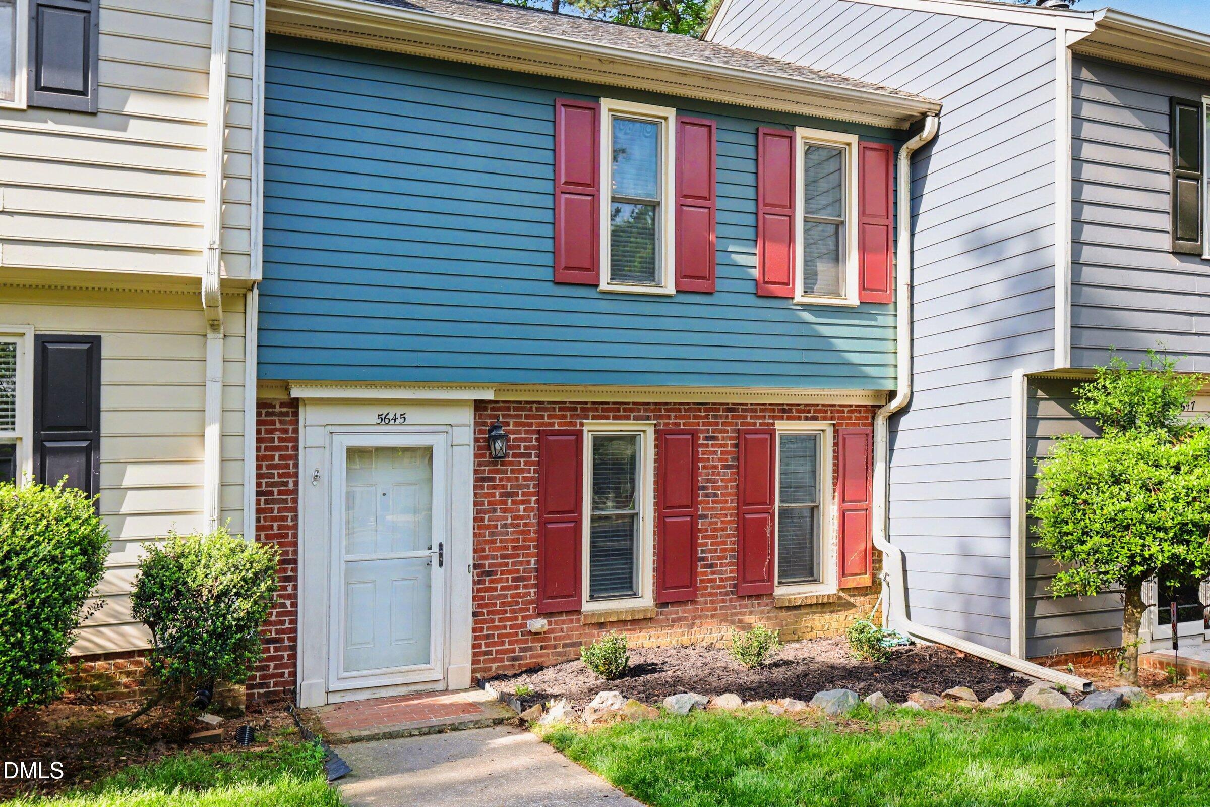 5645 Hamstead Crossing