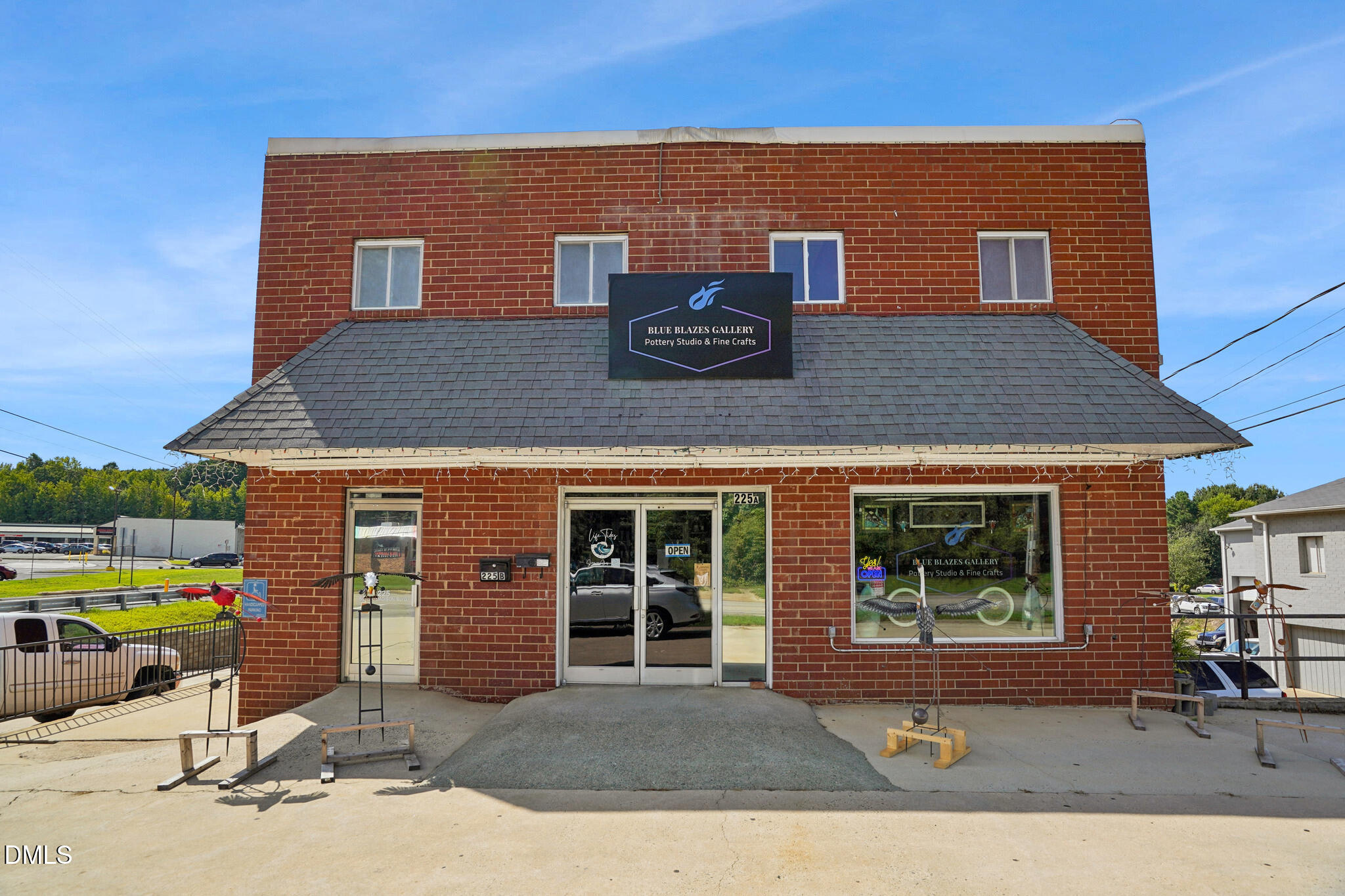 225 S Madison Boulevard