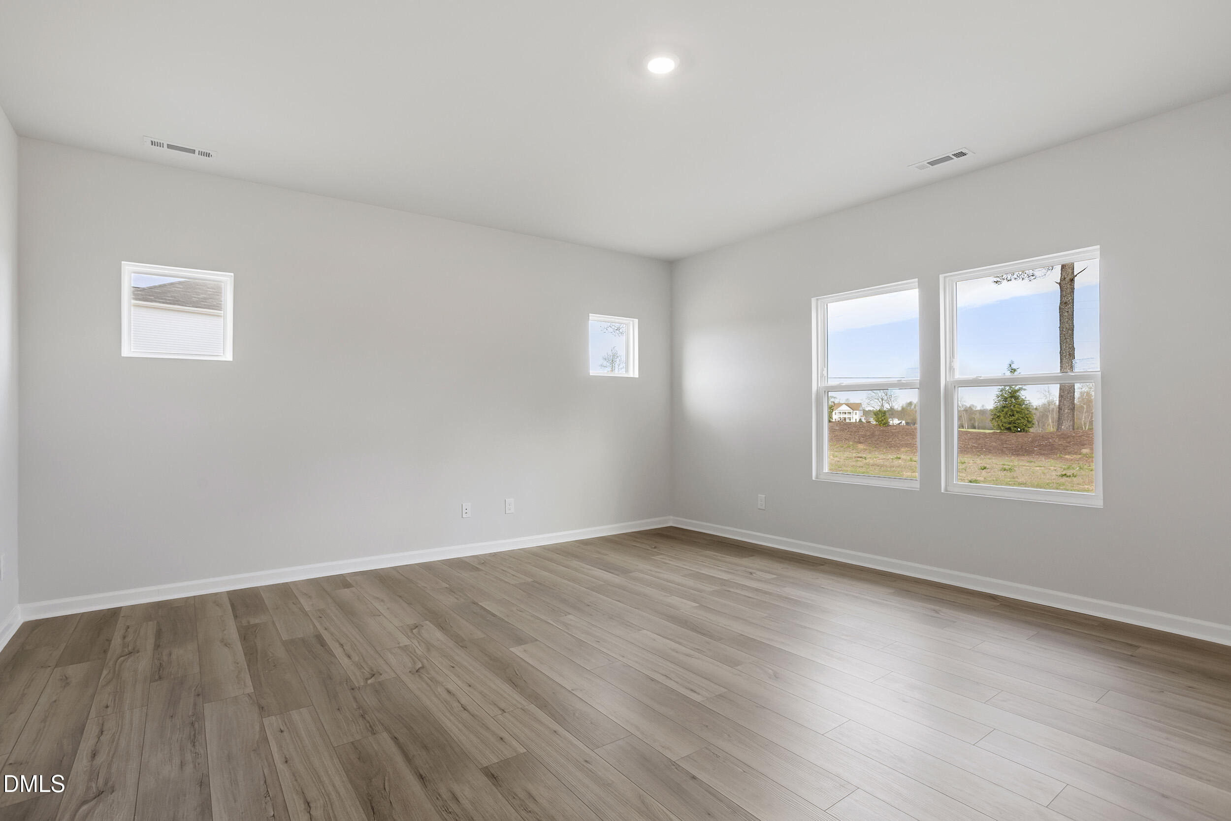67 Bainbridge Lot 90