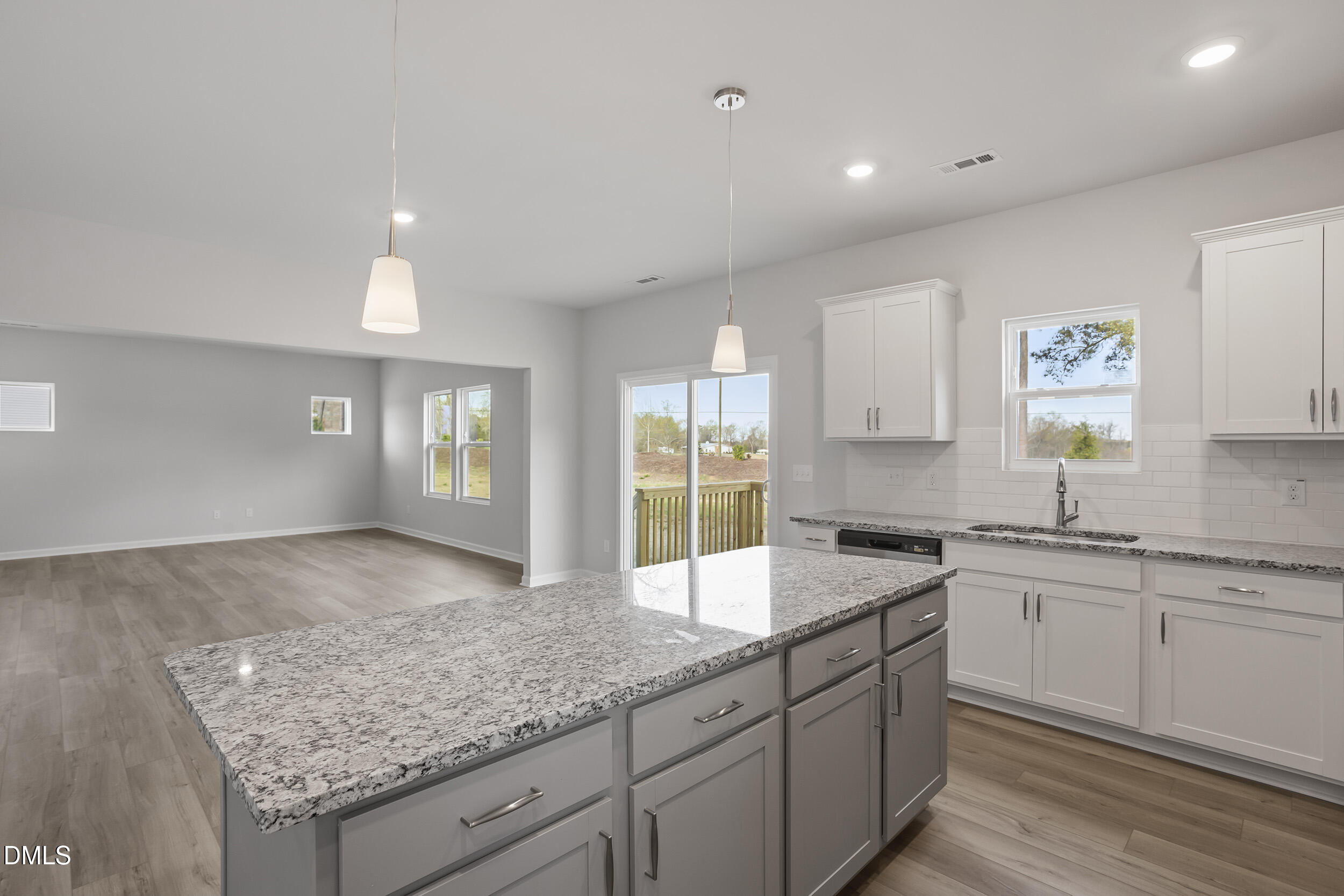 67 Bainbridge Lot 90