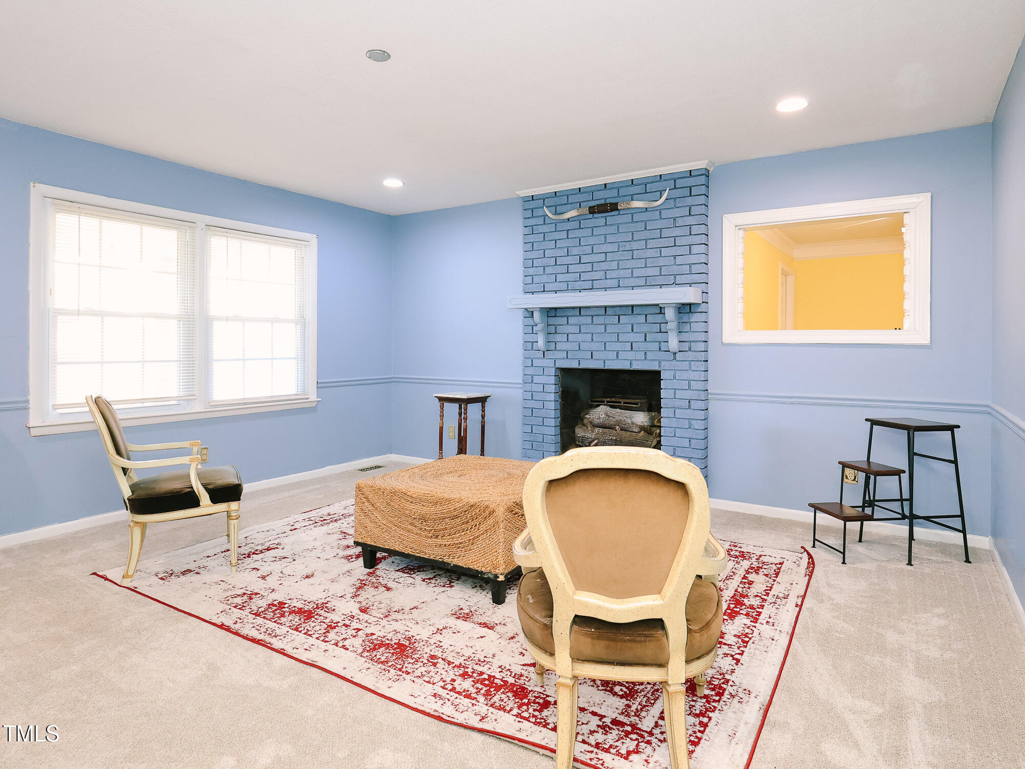1354 Mudham Road