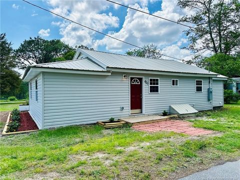 Single Family Residence in Spring Lake NC 401 Warfield Street.jpg