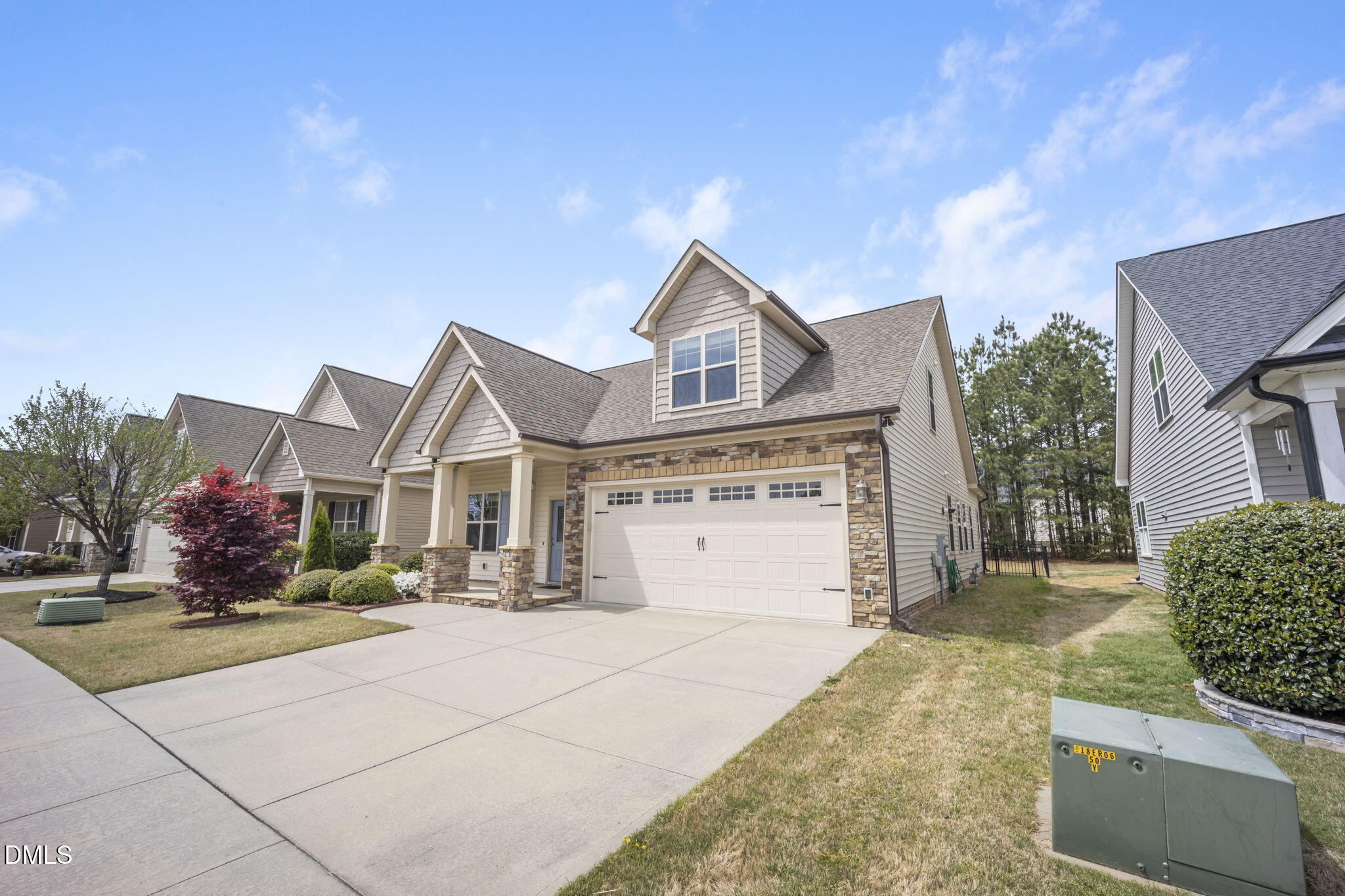 100 Scarlet Bell Drive