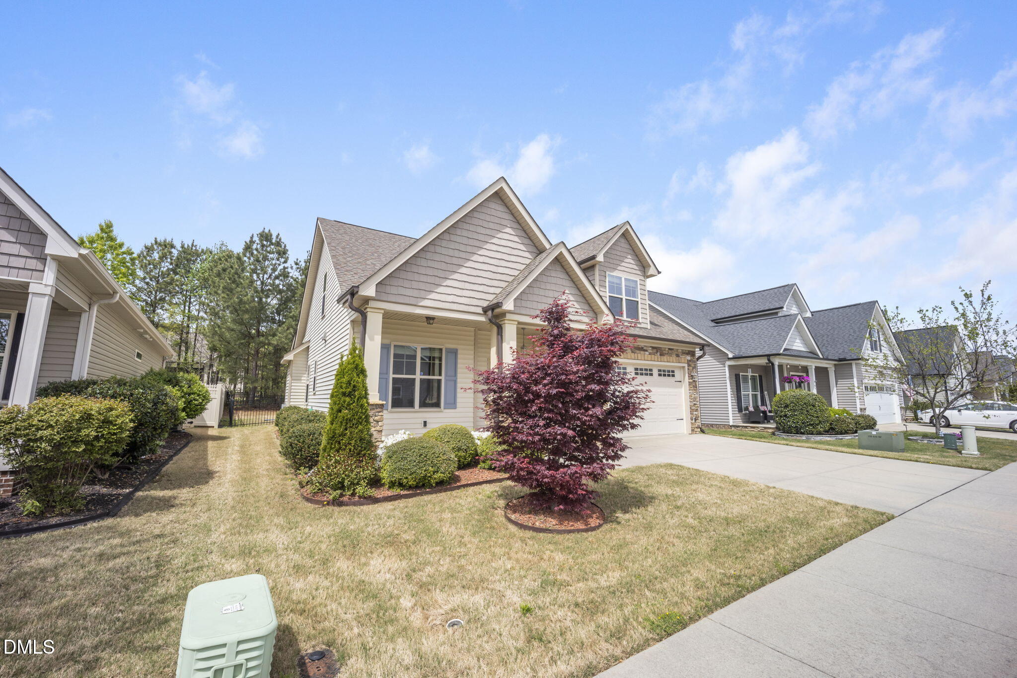 100 Scarlet Bell Drive