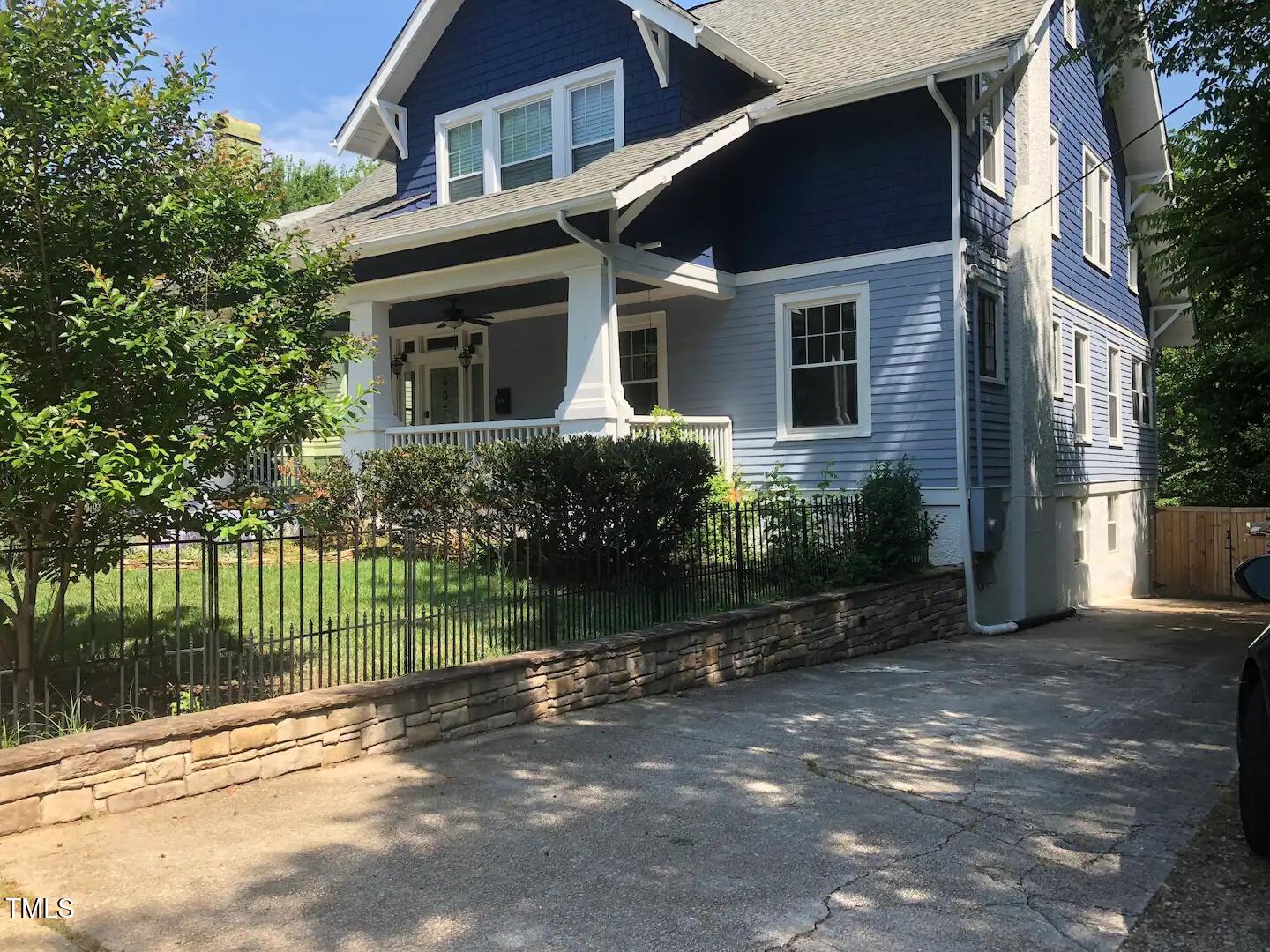 807 E Edenton Street