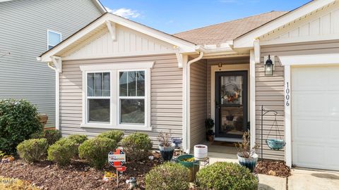 Photo of 1006 Avondale Drive, Clayton, NC 27520 (MLS # 10135421)