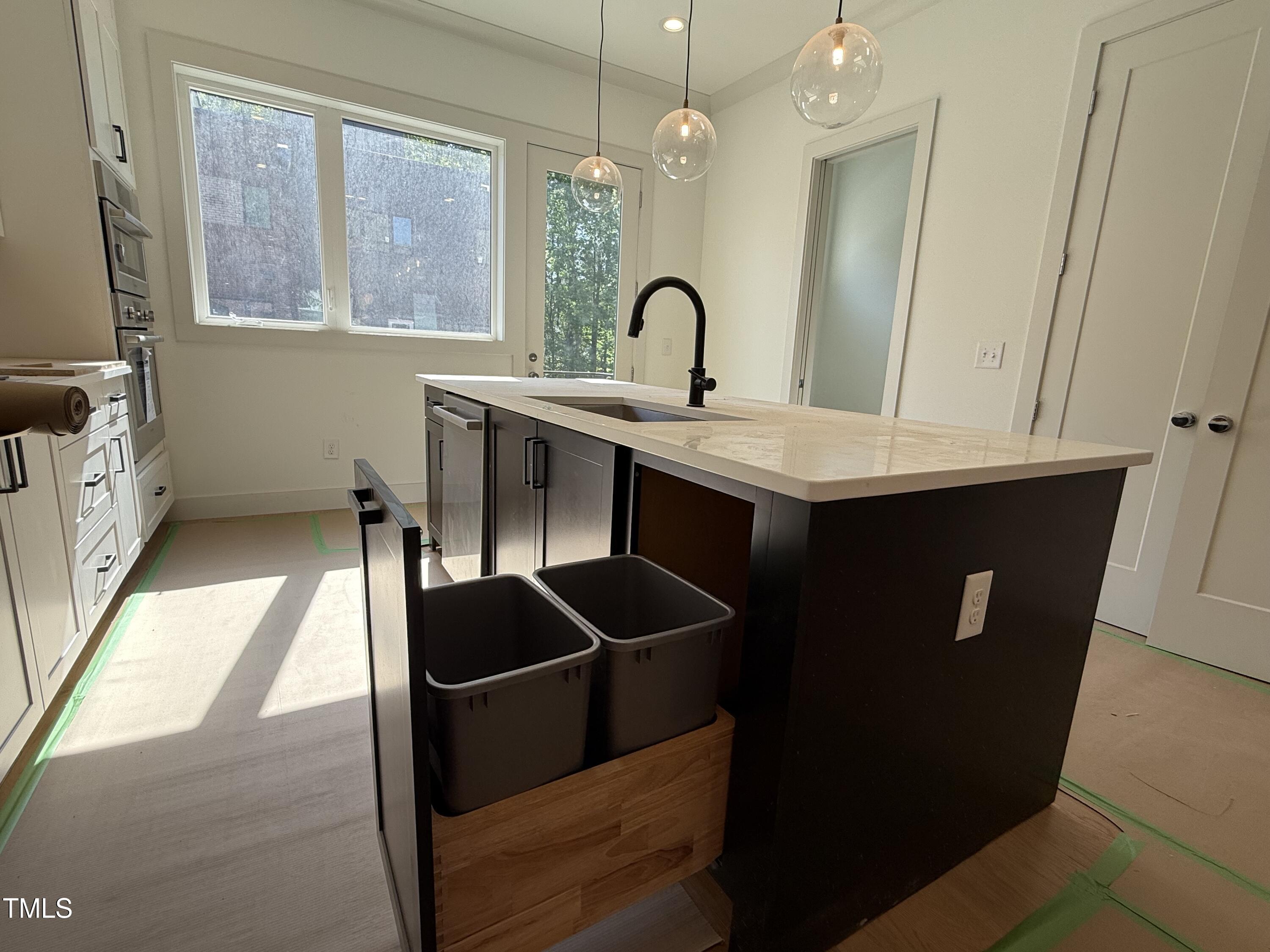 704 Chatham View Road 12