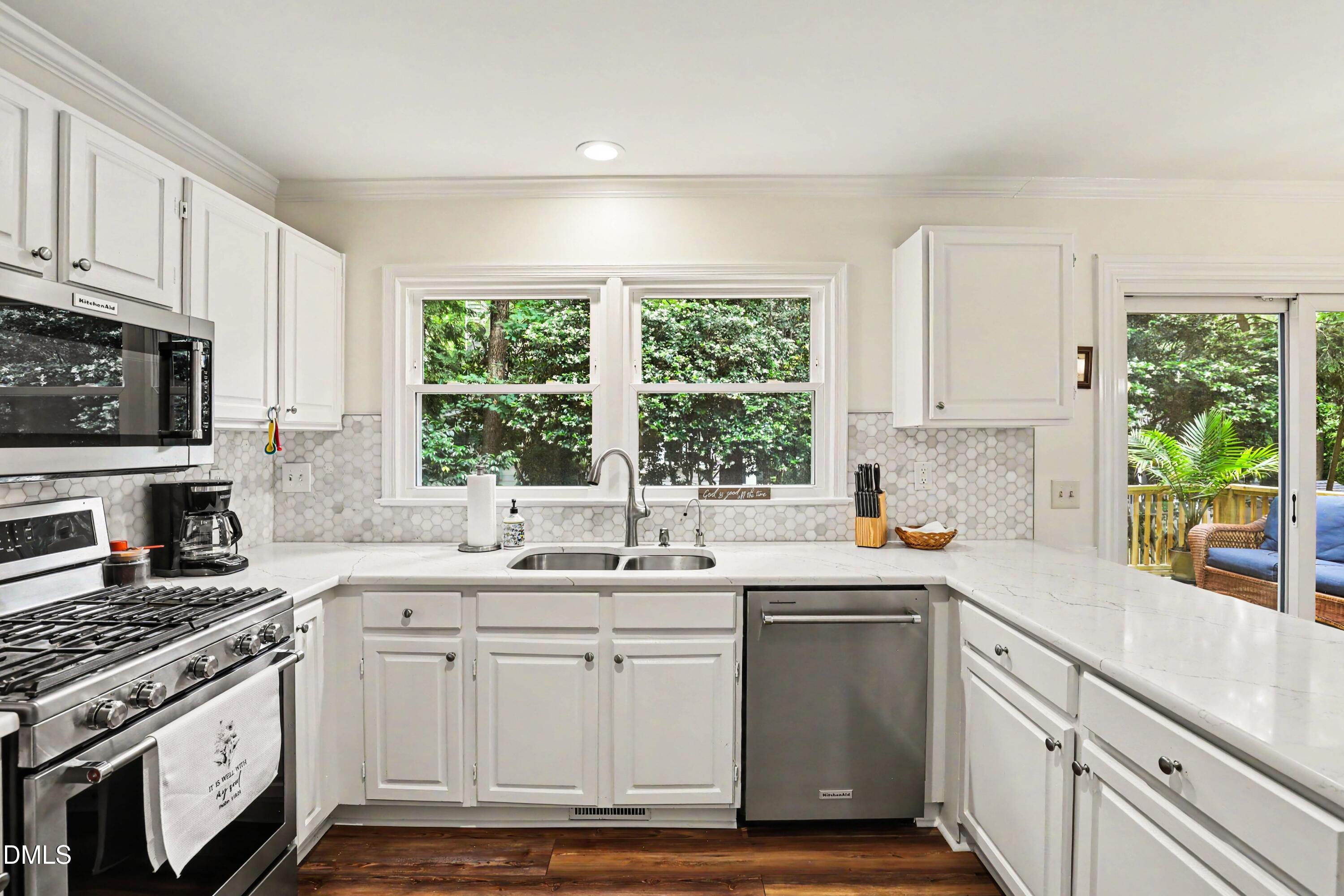 1304 Bridgeport Drive