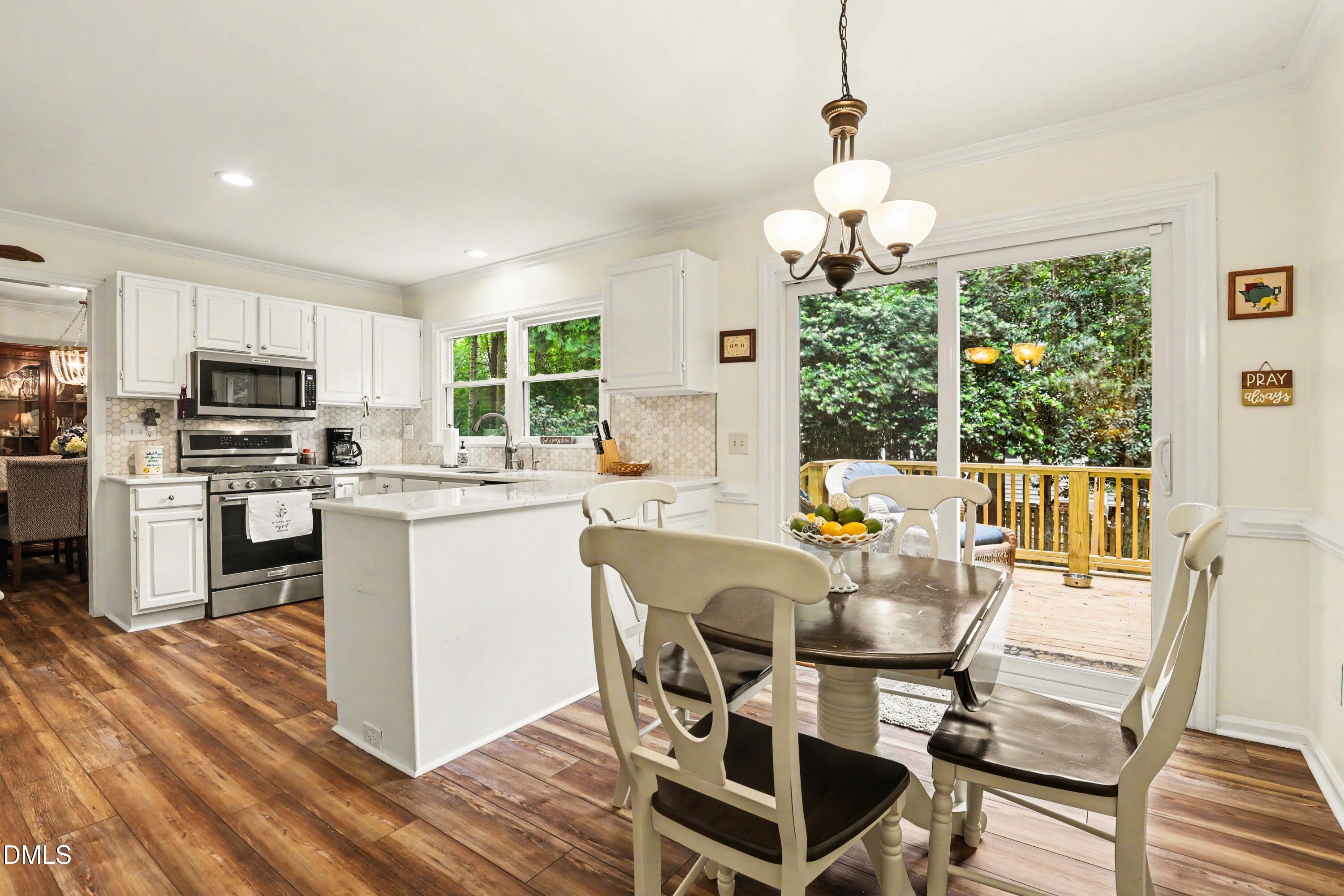 1304 Bridgeport Drive