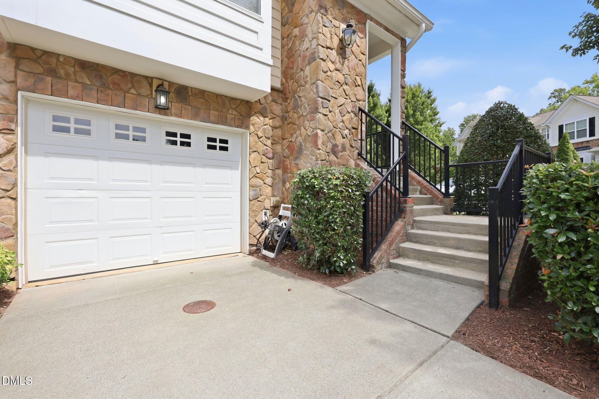 6102 Braidwood Court