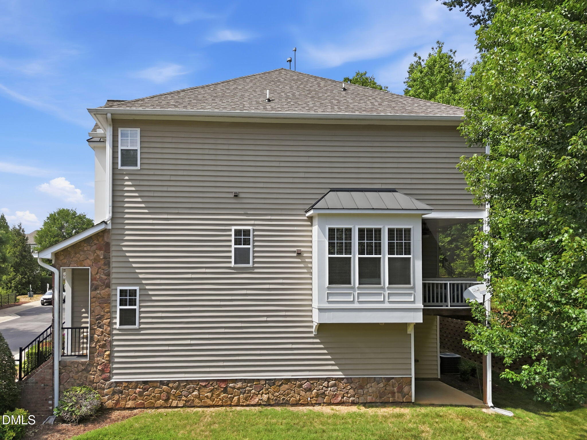 6102 Braidwood Court