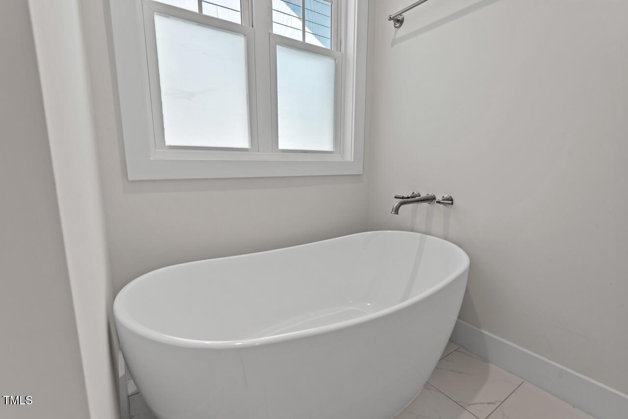 Chapel Hill, North Carolina 27516, United States, 4 Bedrooms Bedrooms, ,4 BathroomsBathrooms,Residential,Active,151132