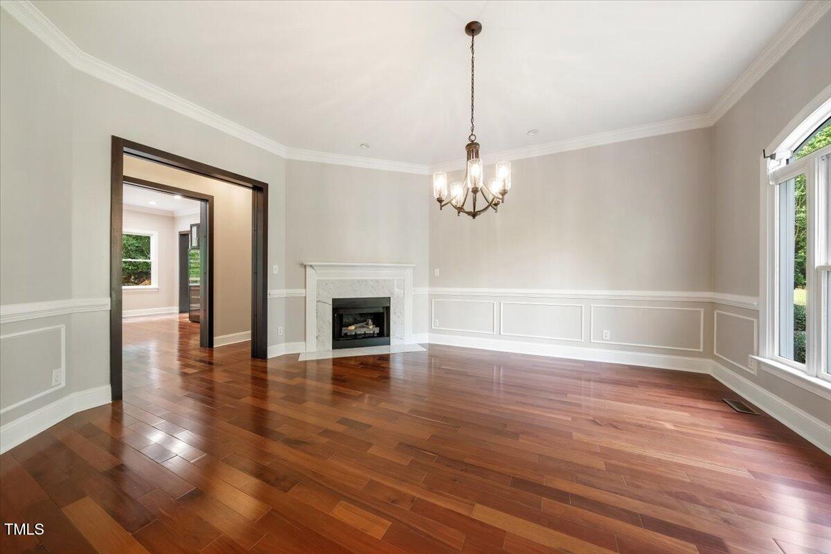 6300 Swallow Cove Lane